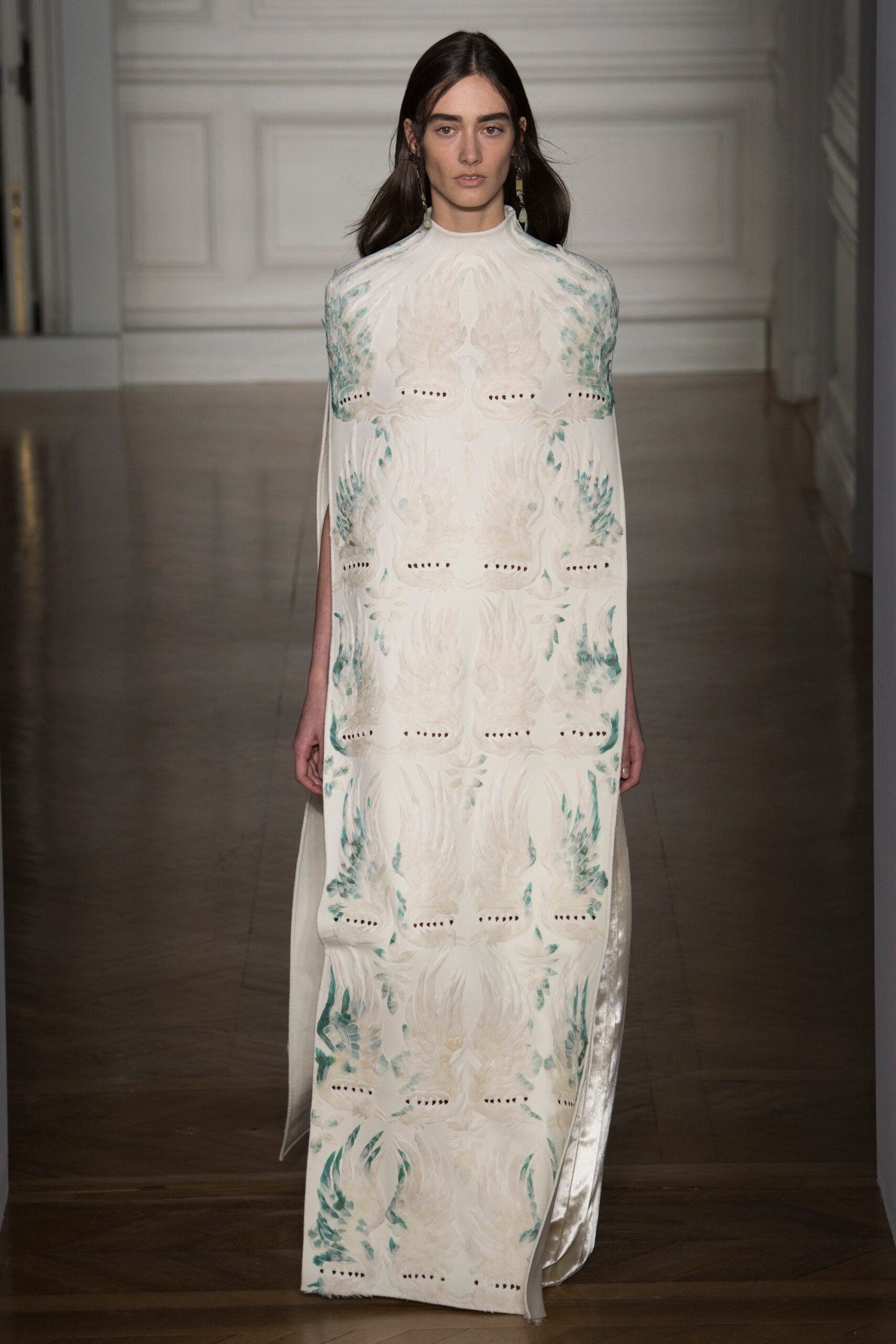 Valentino S/S 17 Couture Look 4