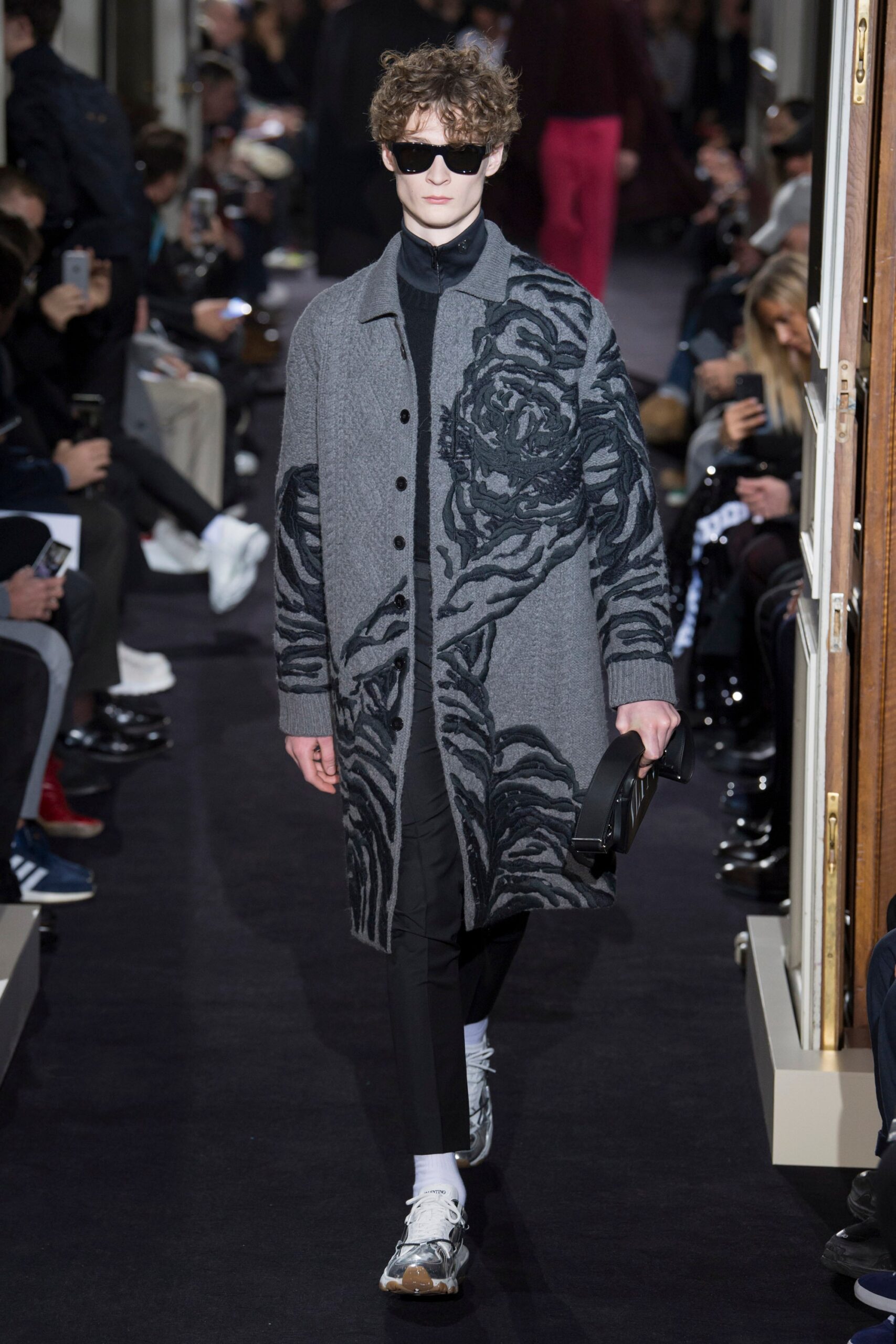 Valentino F/W 18 Menswear Look 9