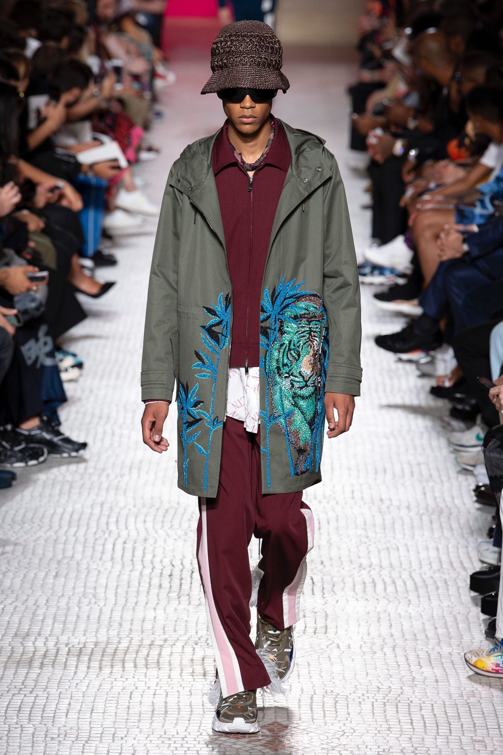 Valentino S/S 19 Menswear Look 16