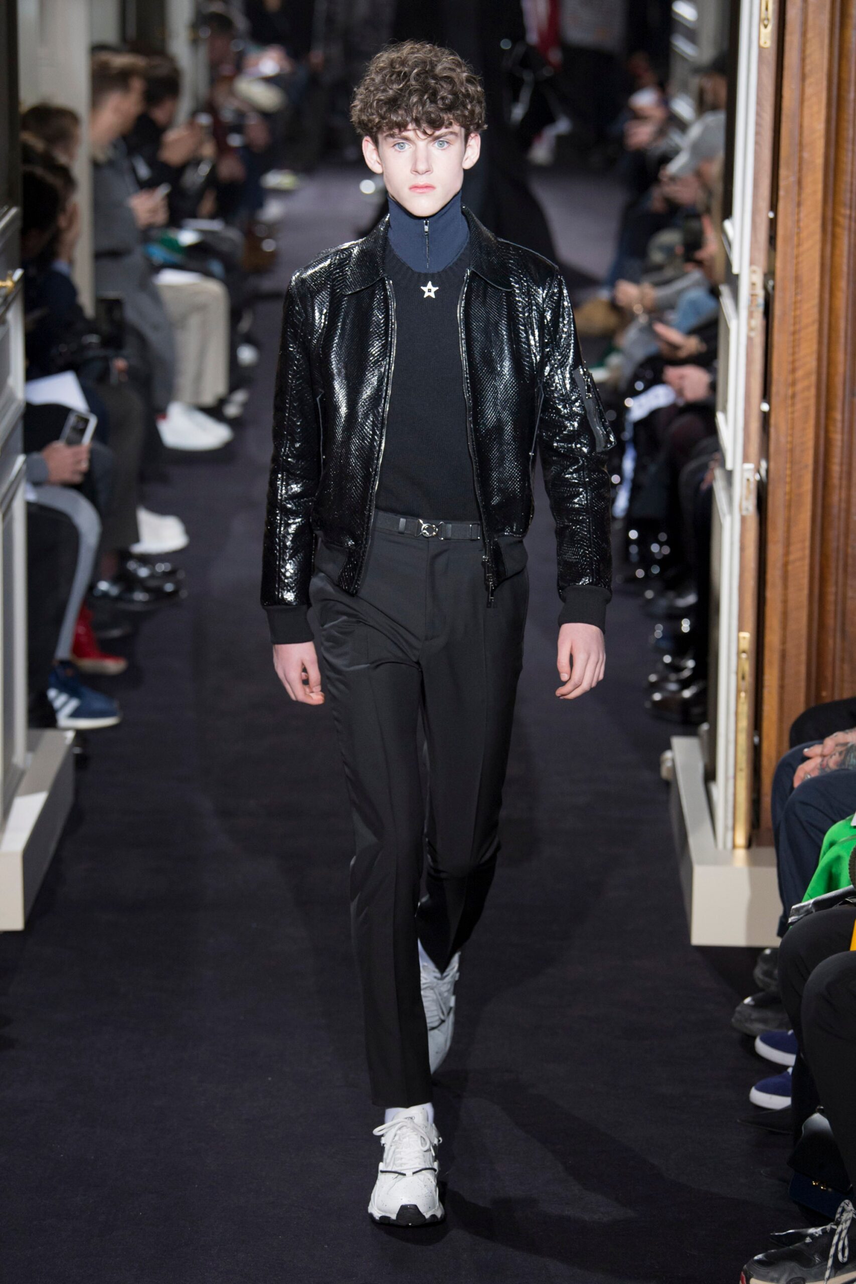 Valentino F/W 18 Menswear Look 10