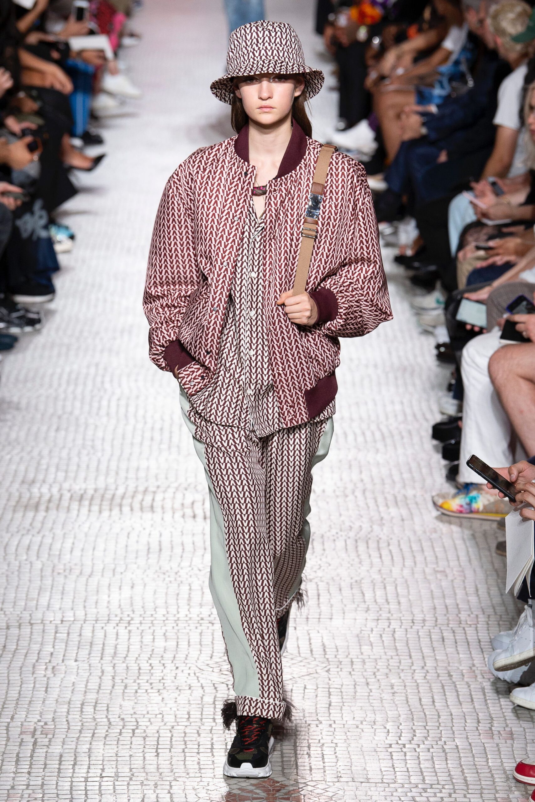 Valentino S/S 19 Menswear Look 18