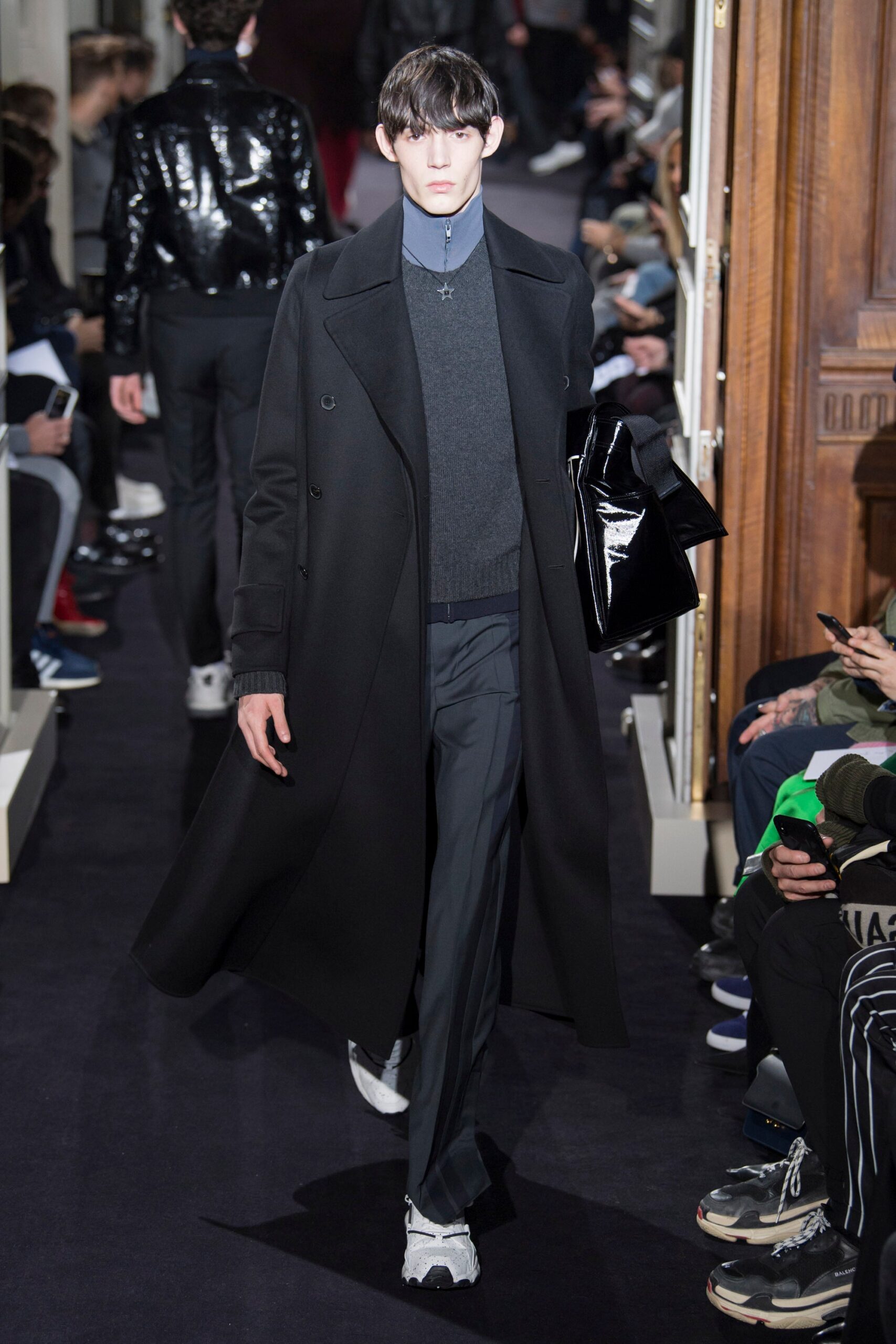 Valentino F/W 18 Menswear Look 11