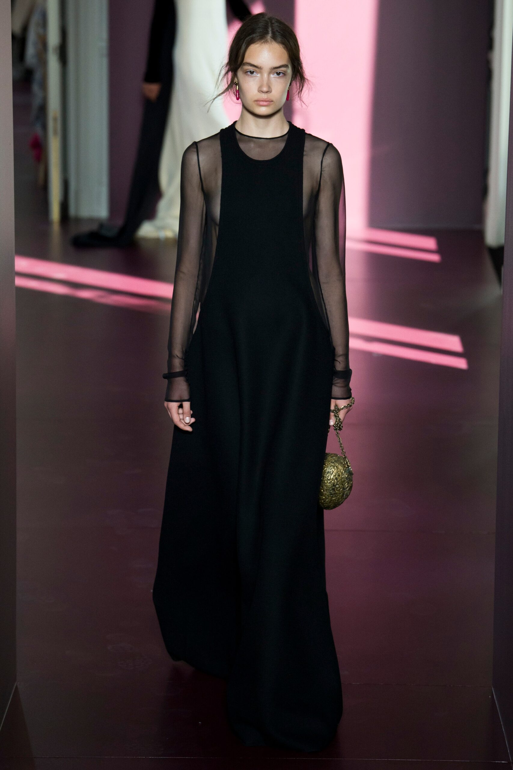 Valentino F/W 17 Couture Look 23
