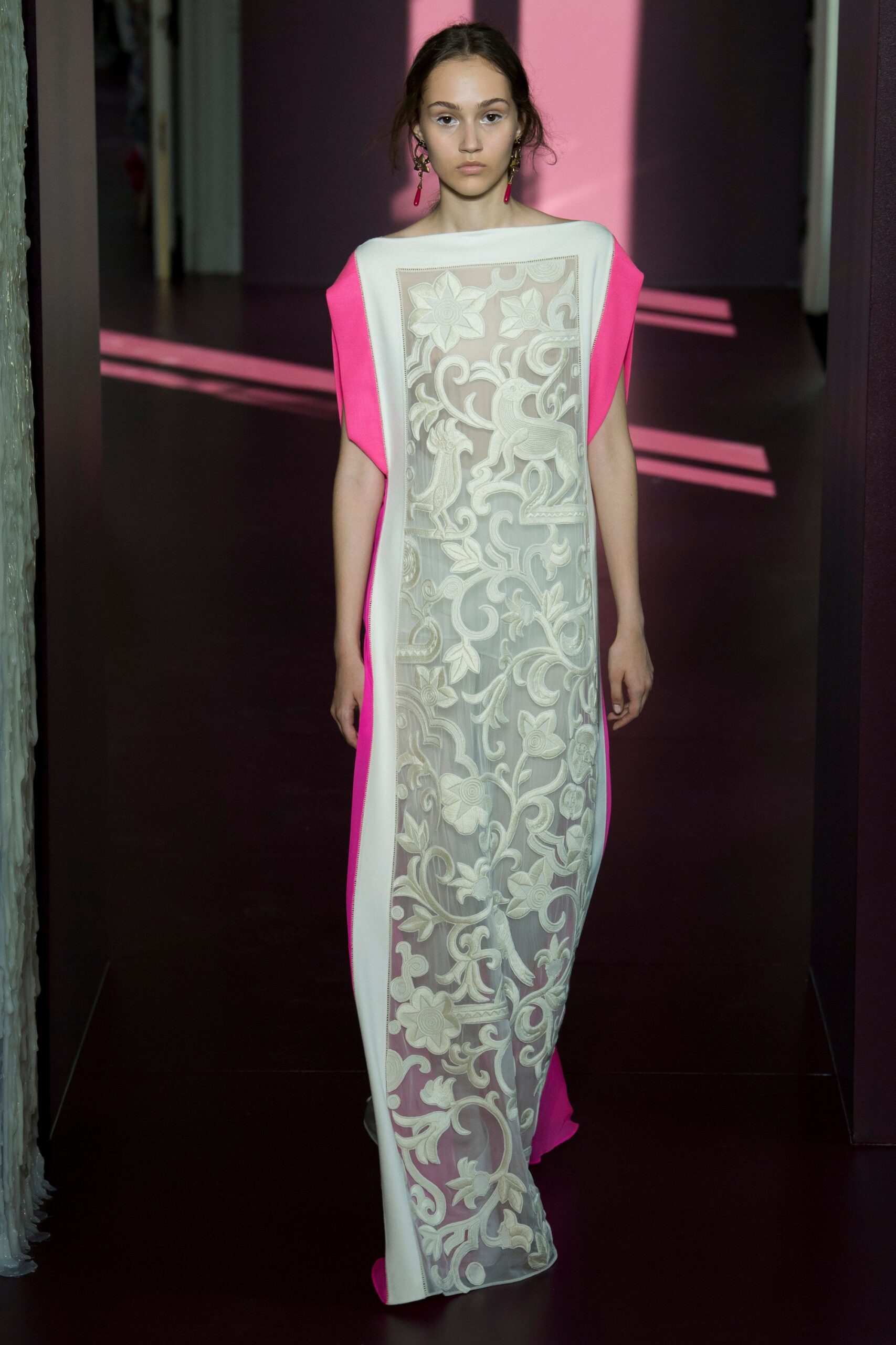Valentino F/W 17 Couture Look 26