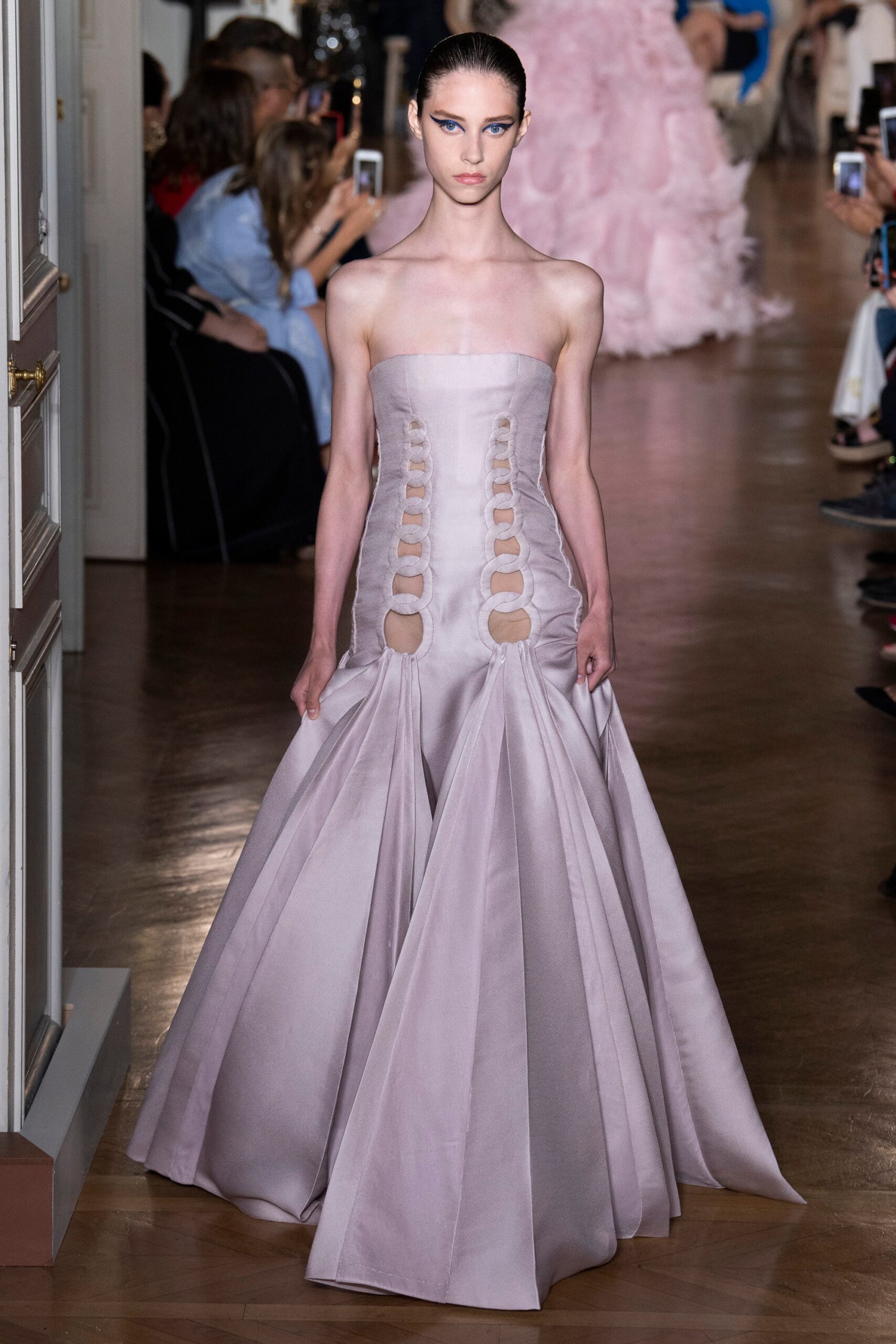Valentino F/W 18 Couture Look 24