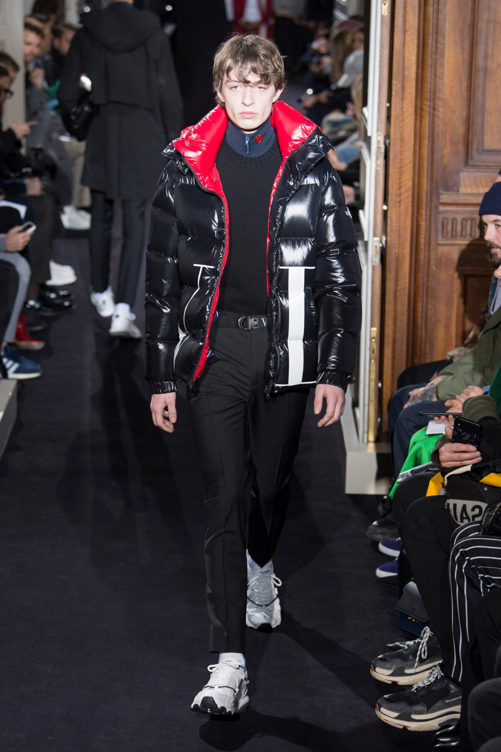 Valentino F/W 18 Menswear Look 16