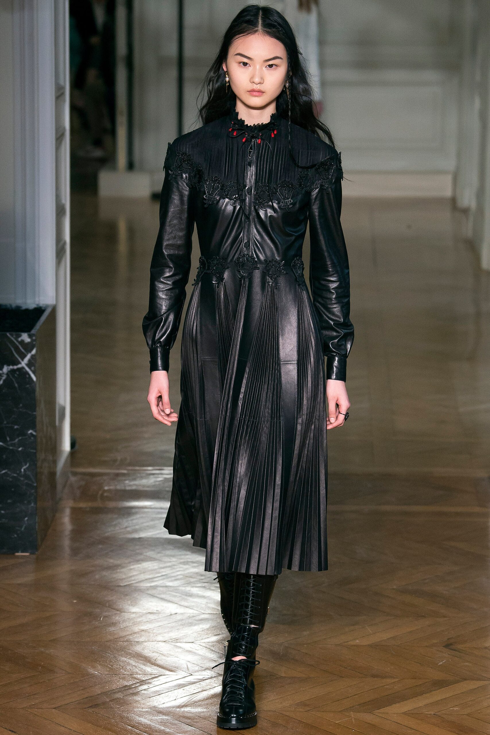 Valentino F/W 17 Look 14