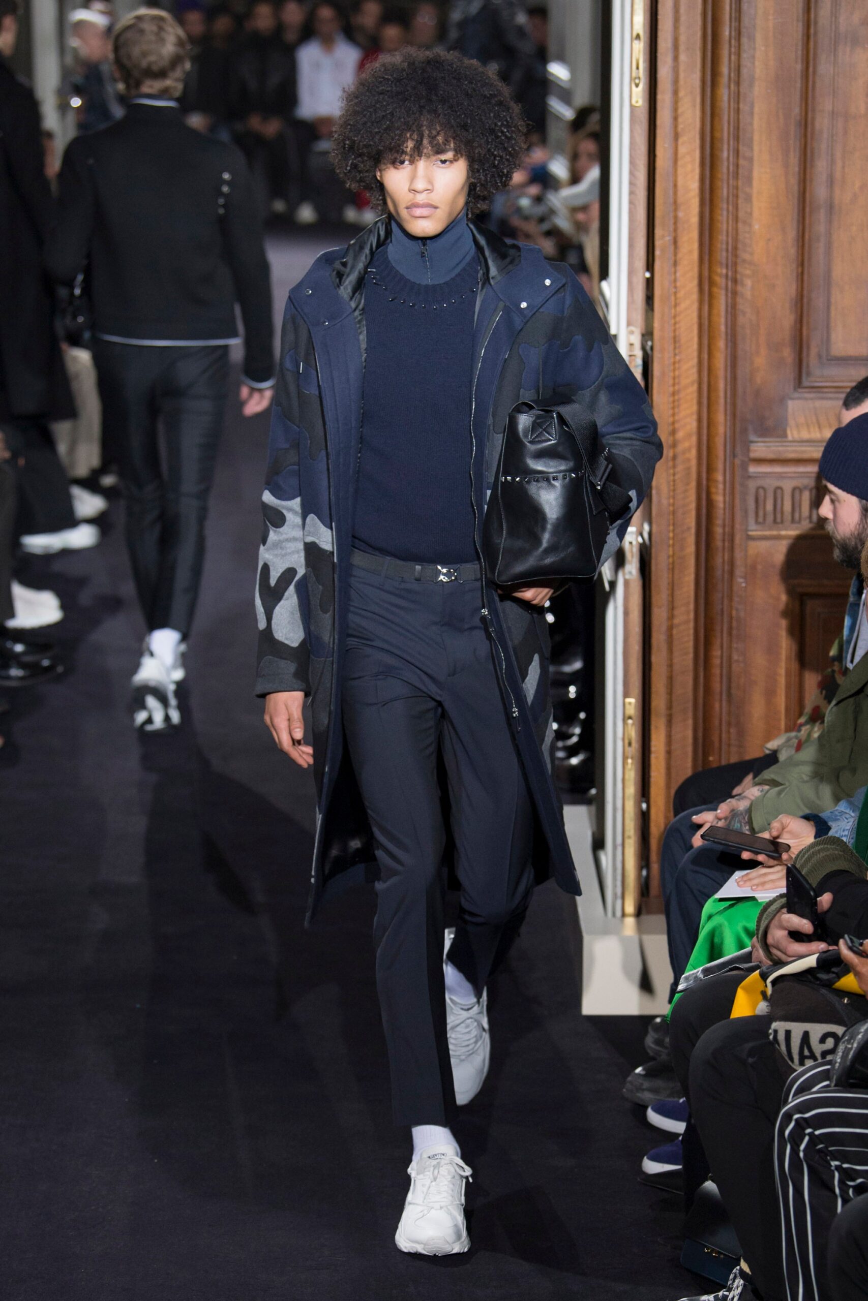 Valentino F/W 18 Menswear Look 19