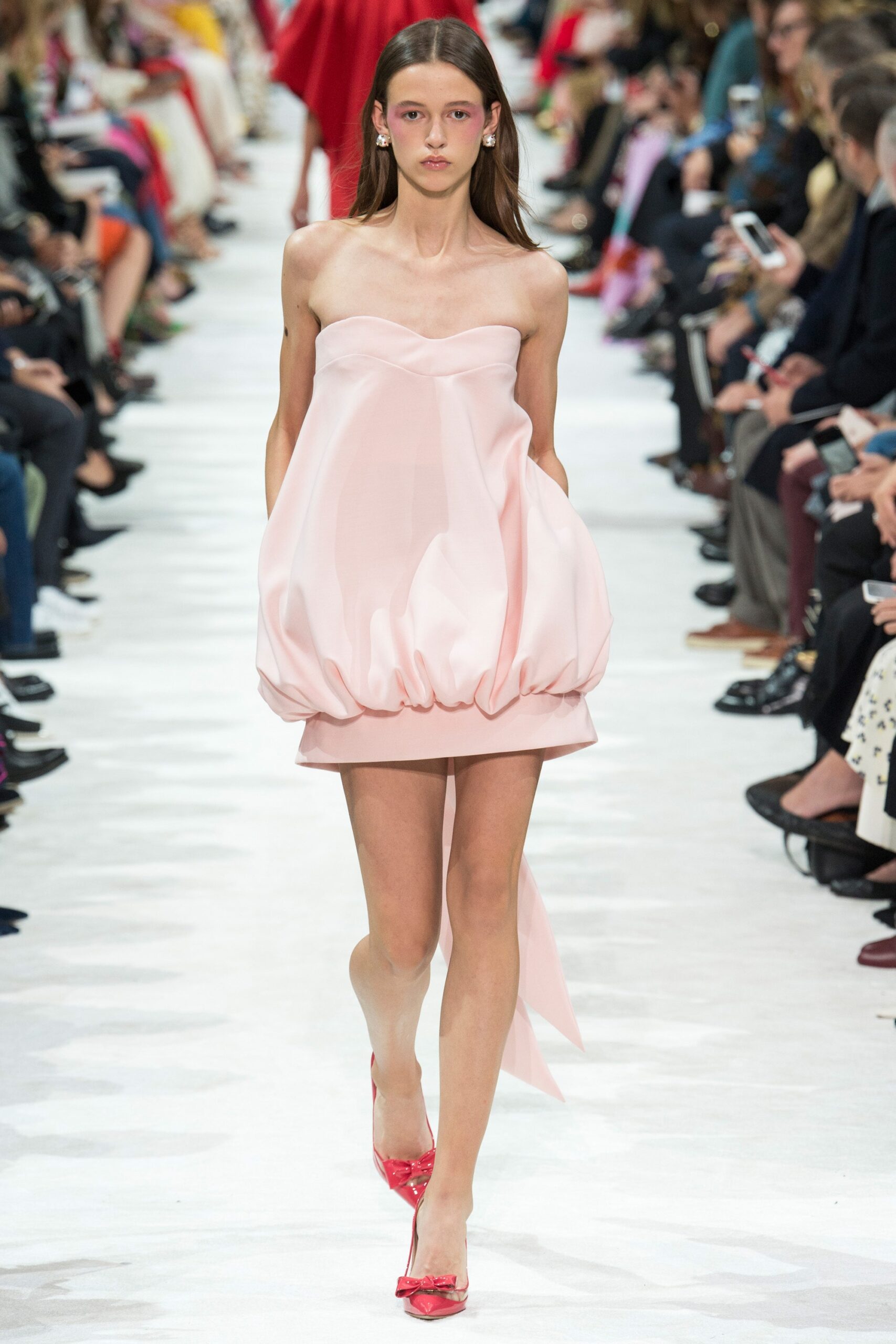 Valentino S/S 18 Look 13