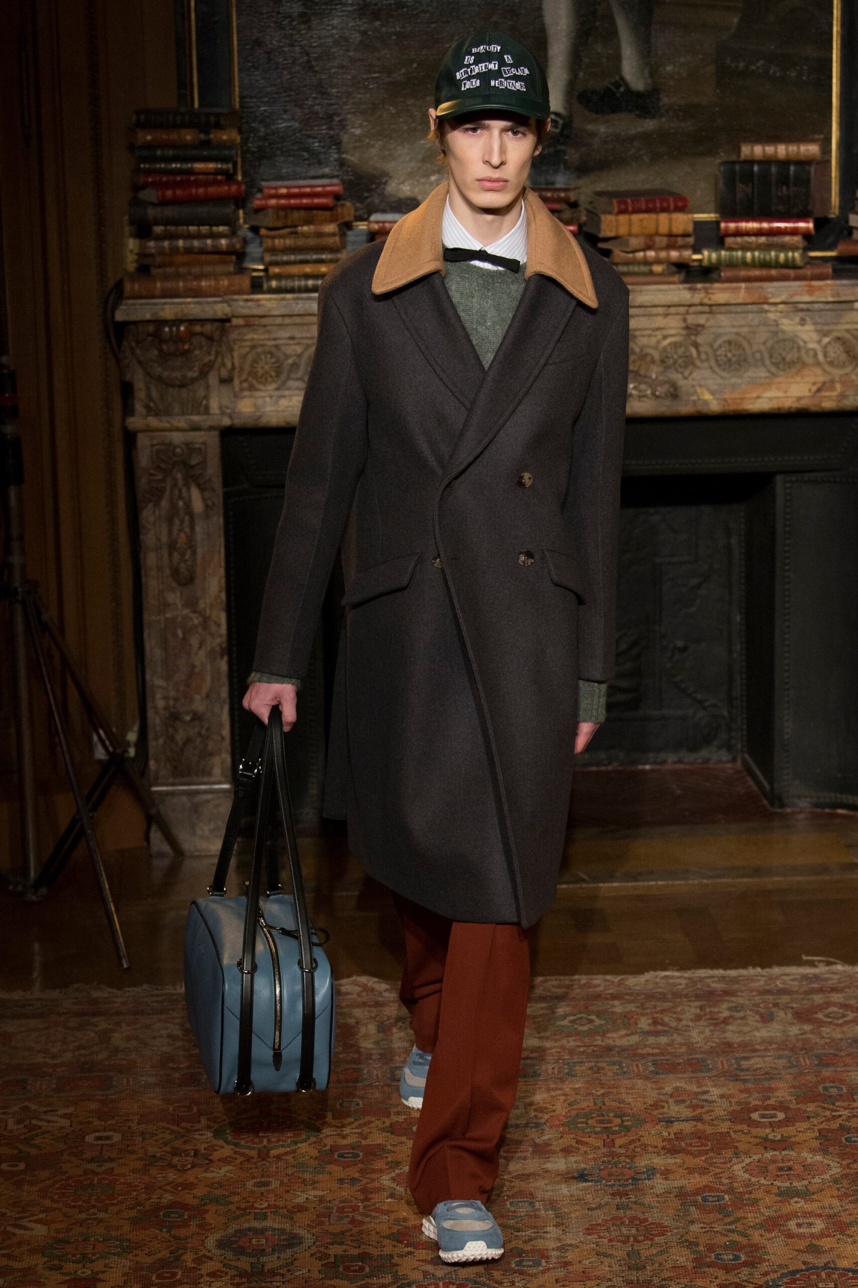 Valentino F/W 17 Menswear Look 10