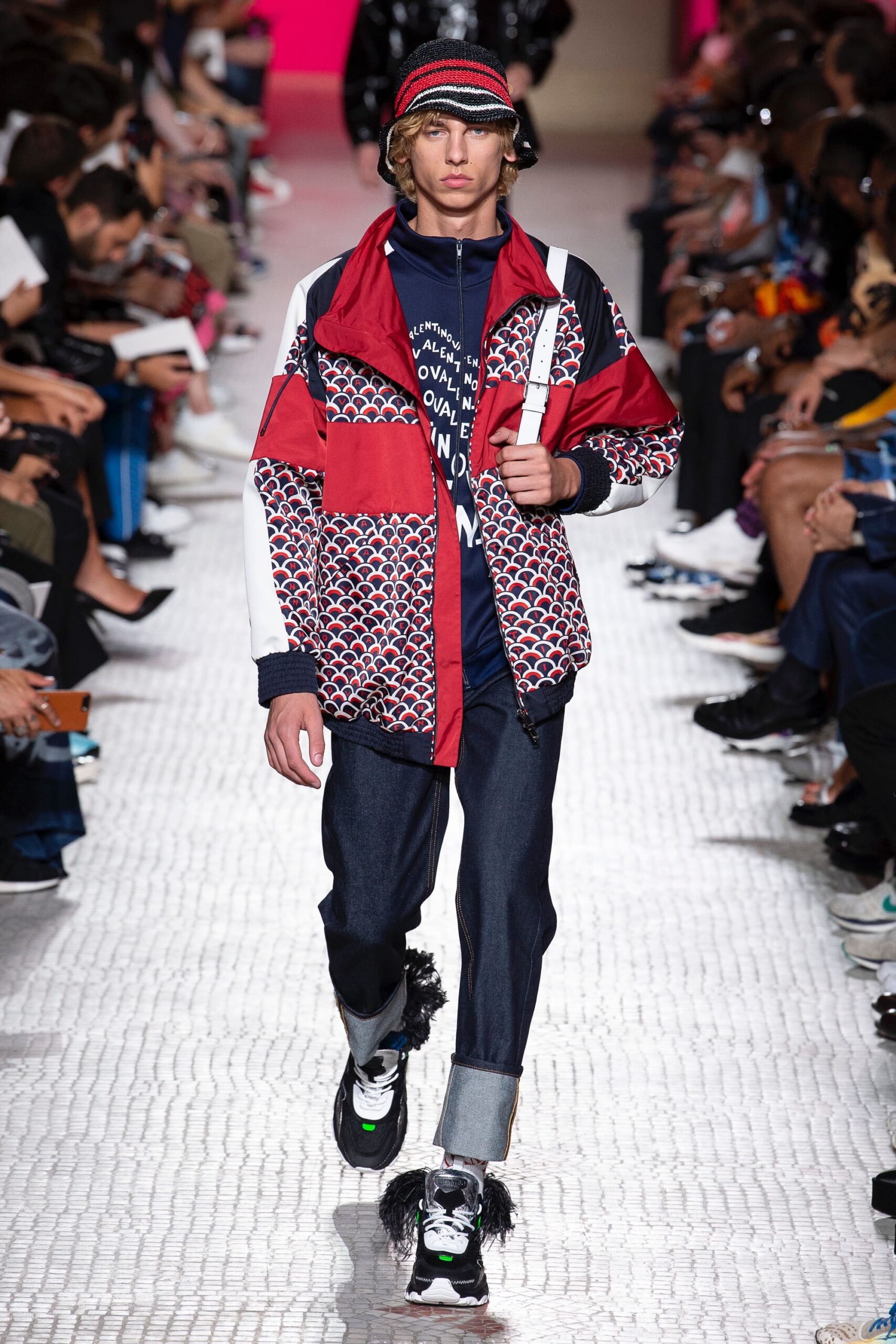 Valentino S/S 19 Menswear Look 28