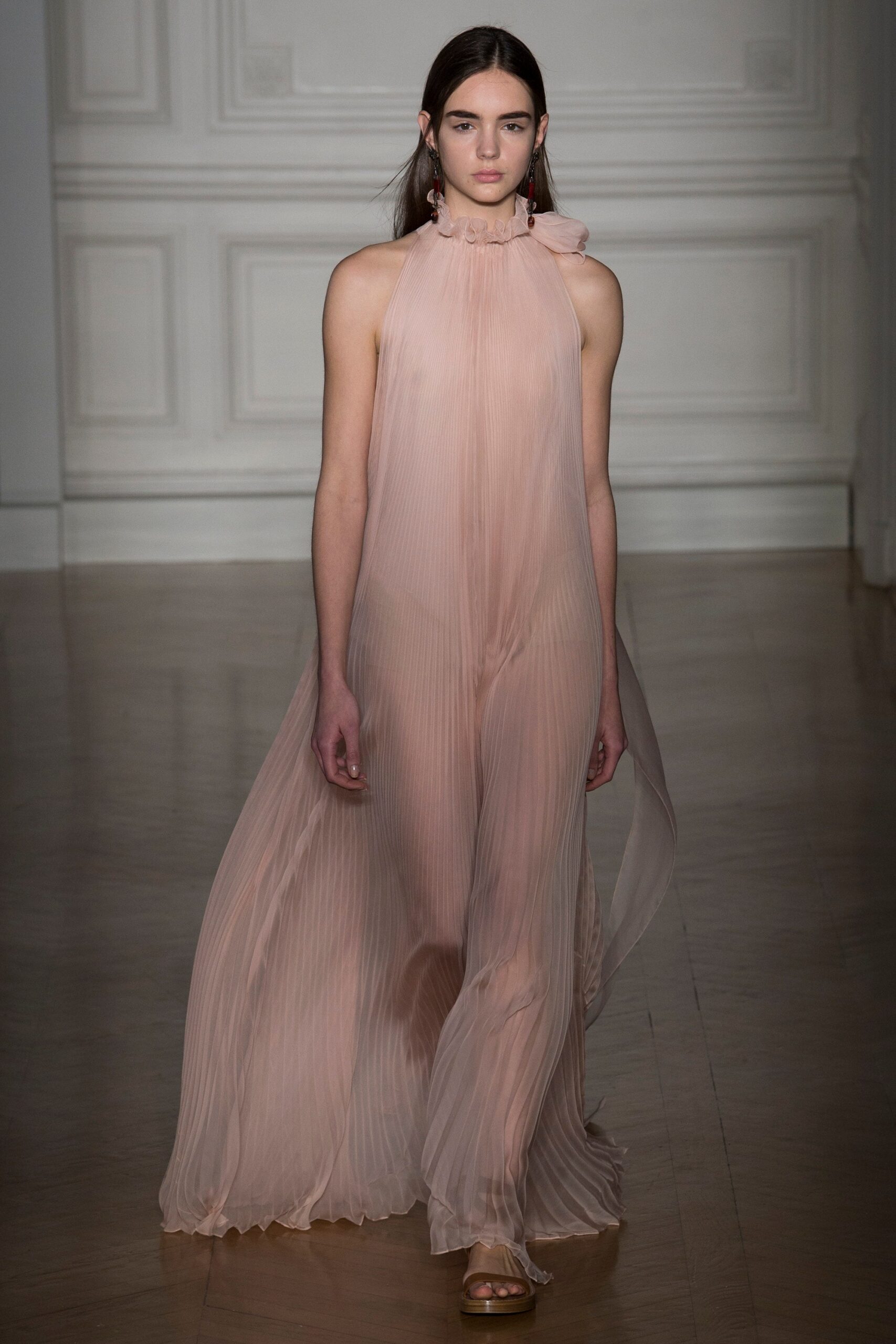 Valentino S/S 17 Couture Look 8