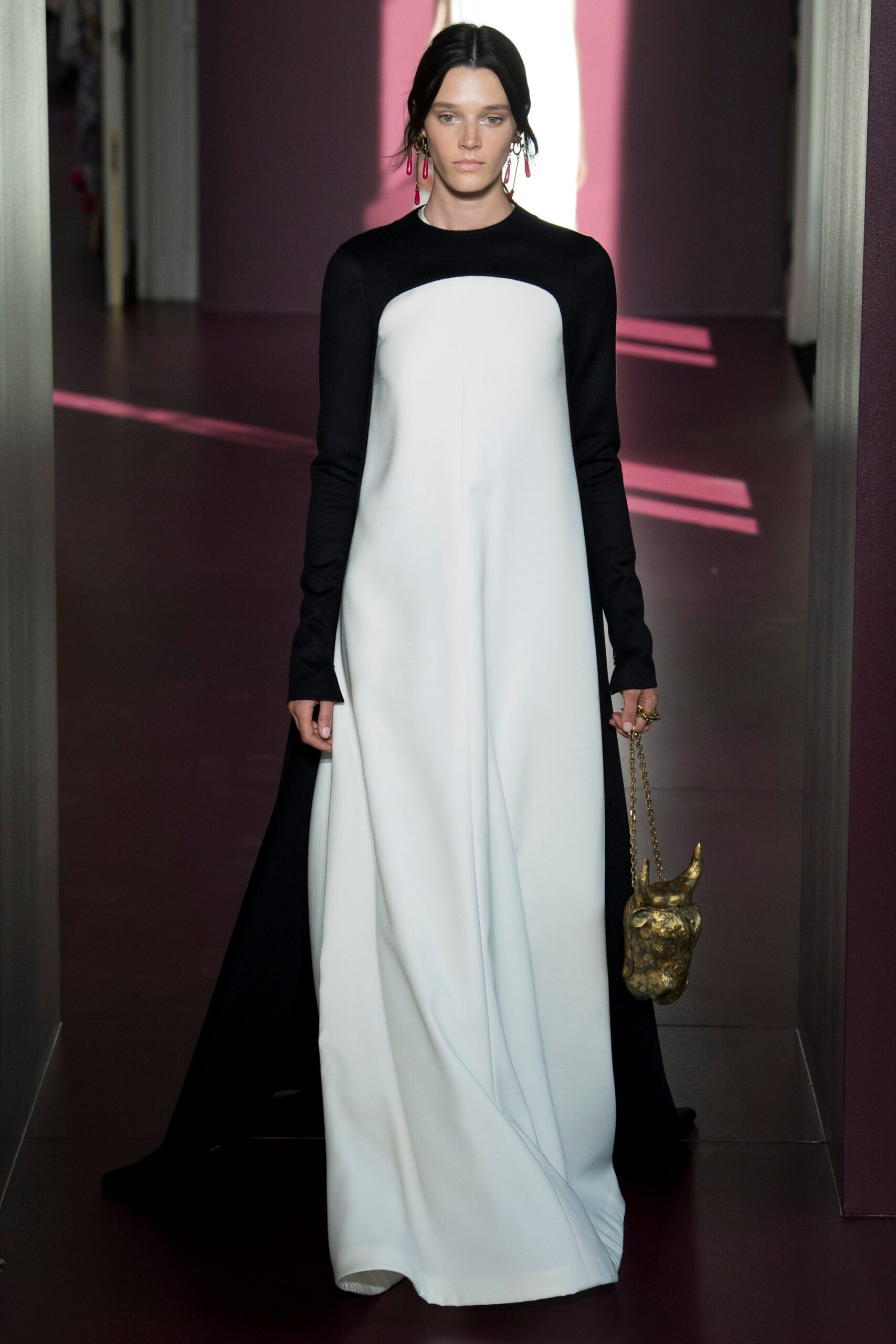 Valentino F/W 17 Couture Look 35