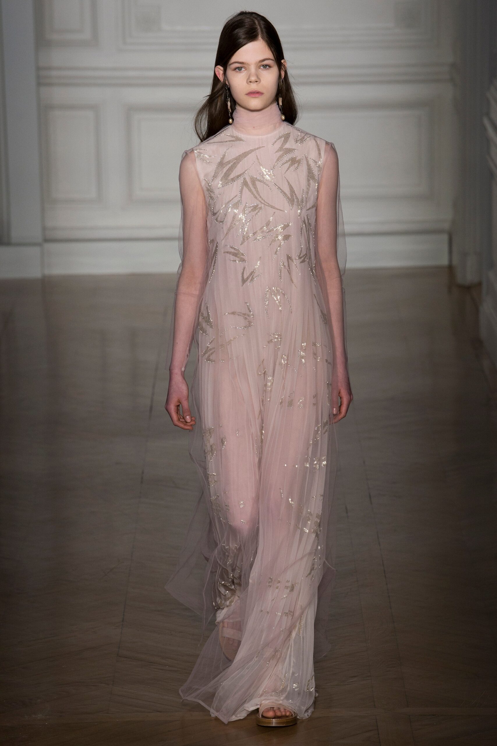 Valentino S/S 17 Couture Look 9