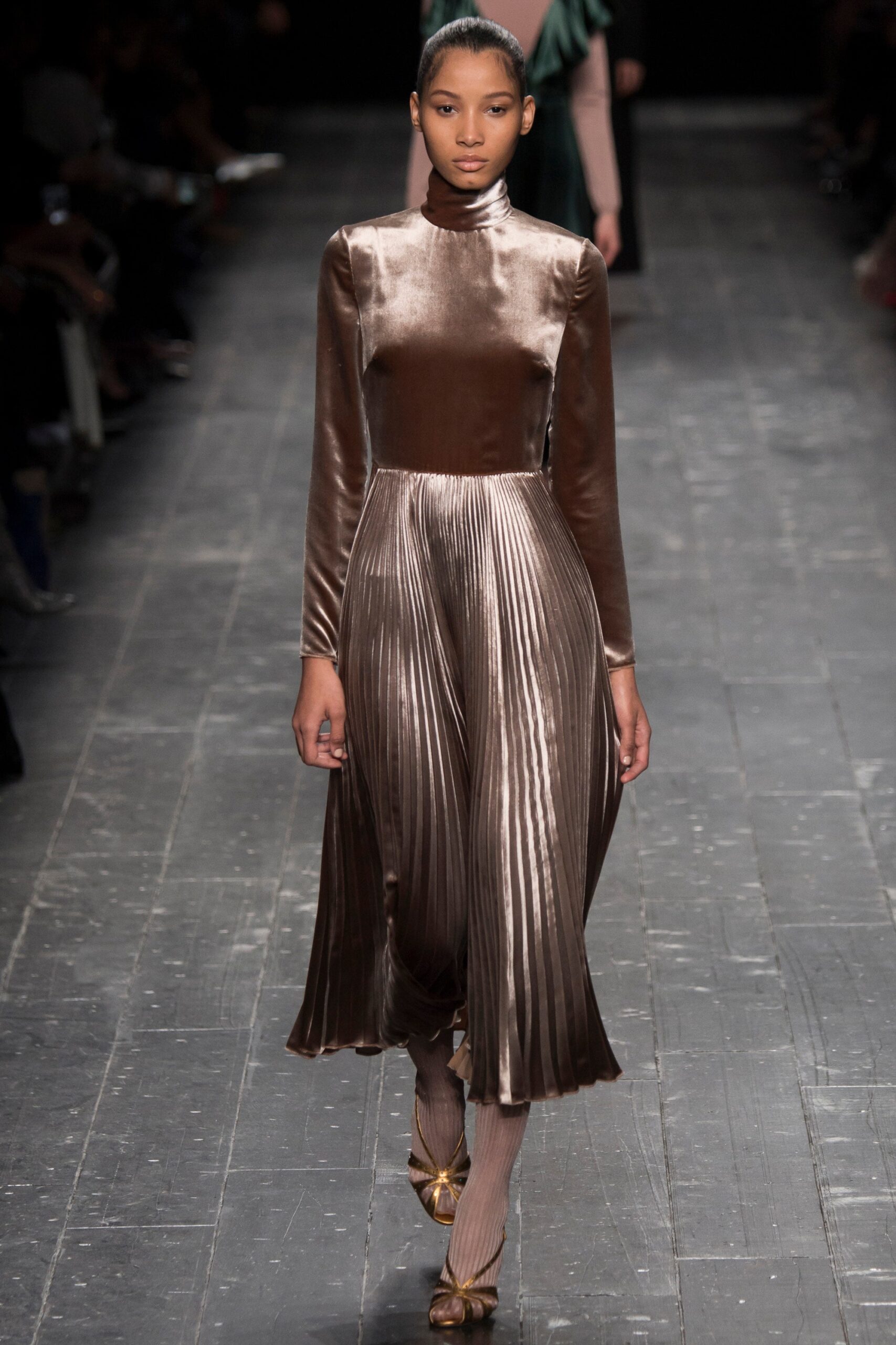 Valentino F/W 16 Look 7