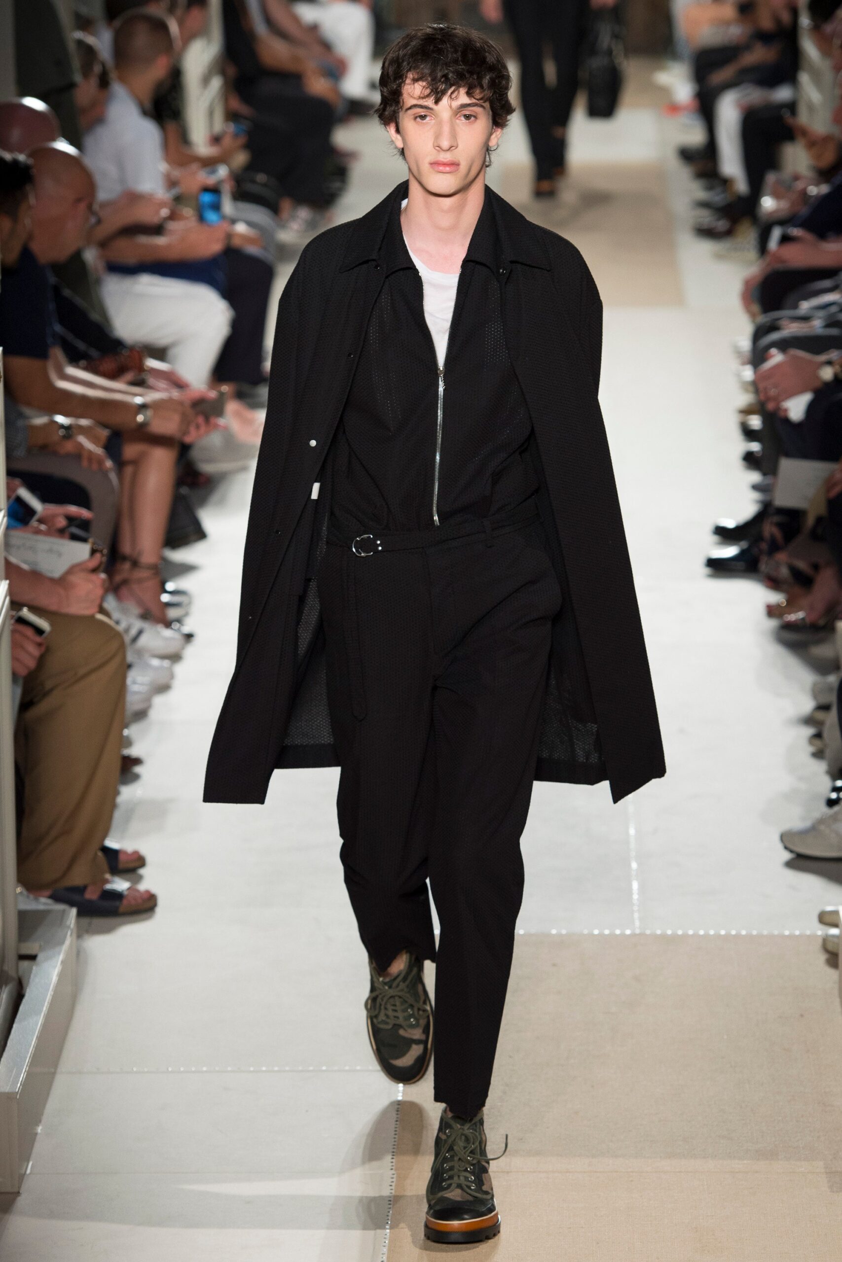 Valentino S/S 17 Menswear Look 39