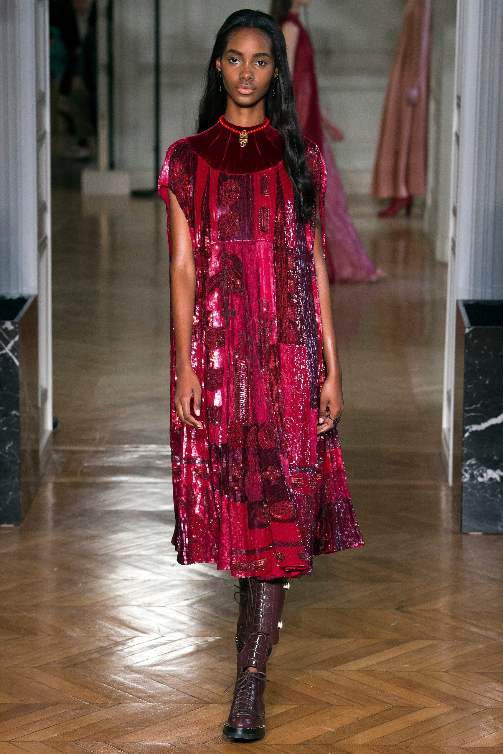 Valentino F/W 17 Look 18
