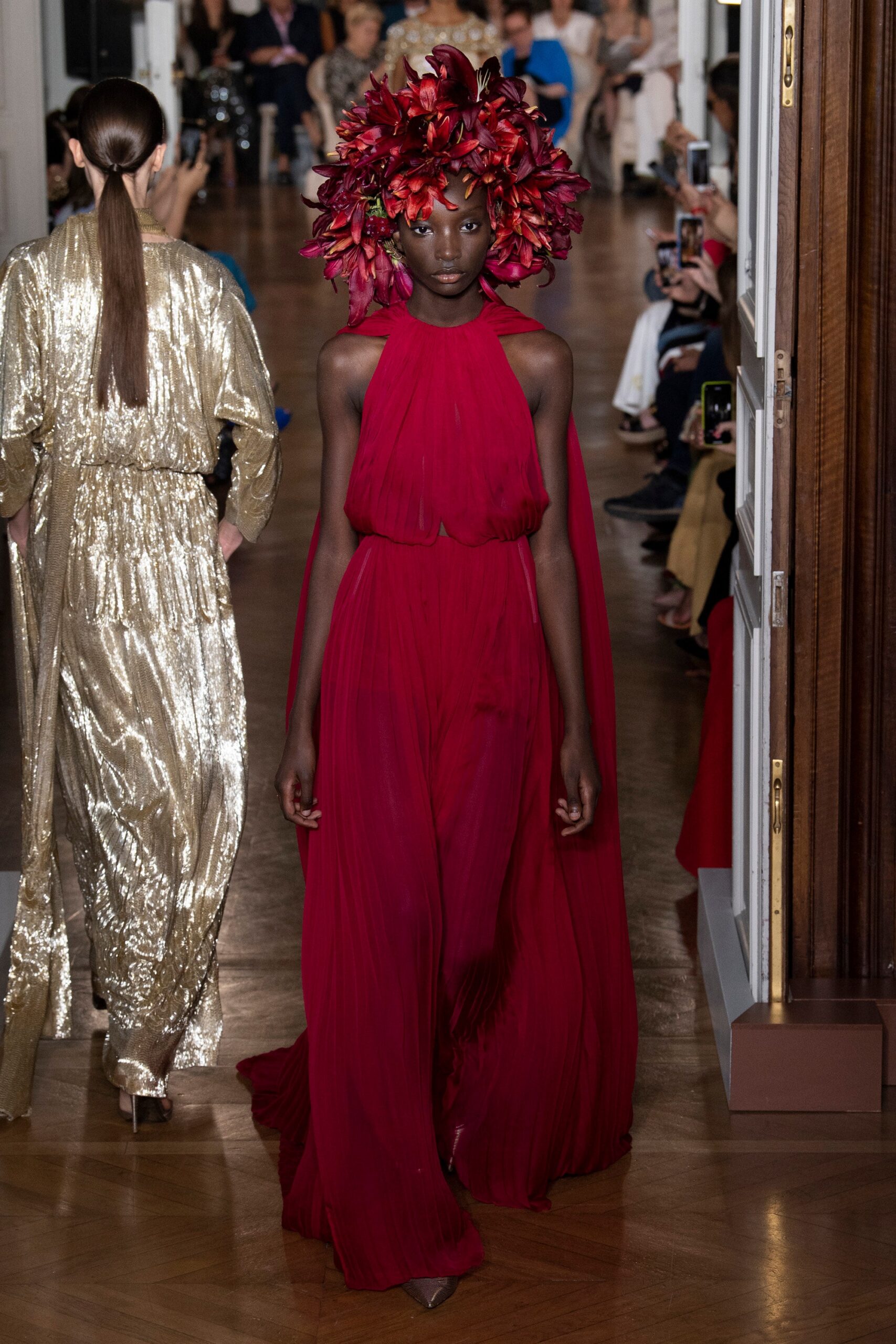 Valentino F/W 18 Couture Look 27