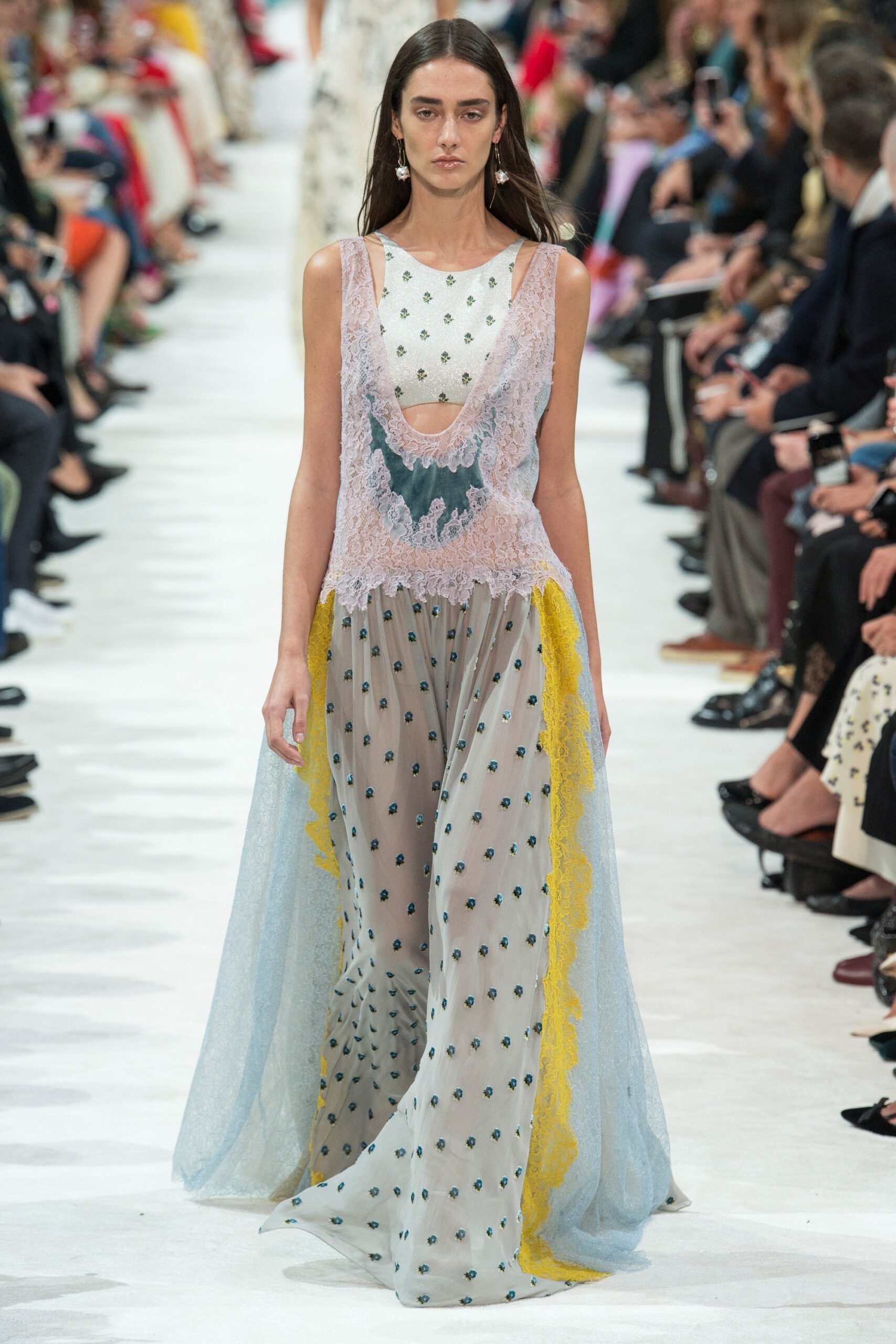 Valentino S/S 18 Look 20