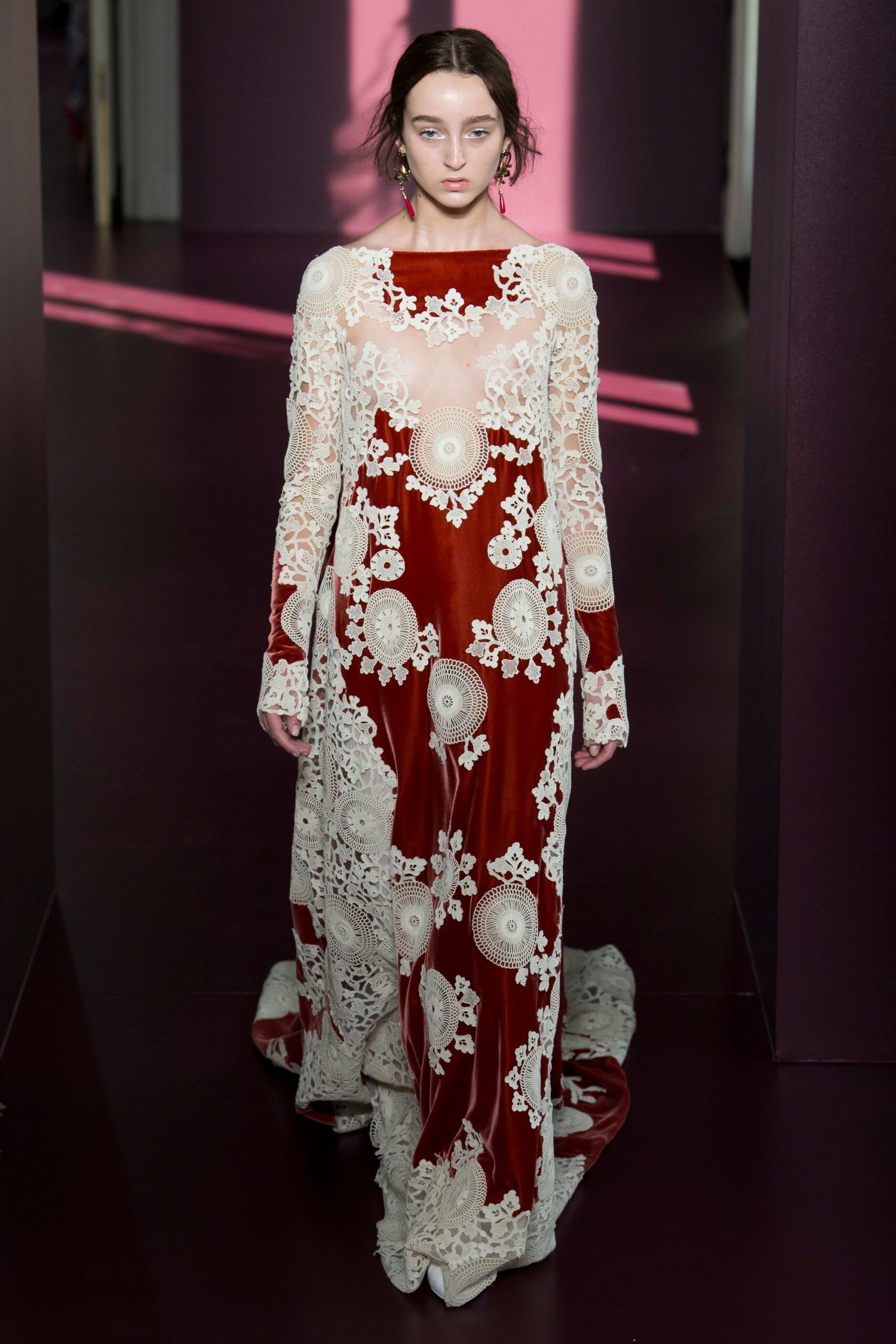 Valentino F/W 17 Couture Look 40