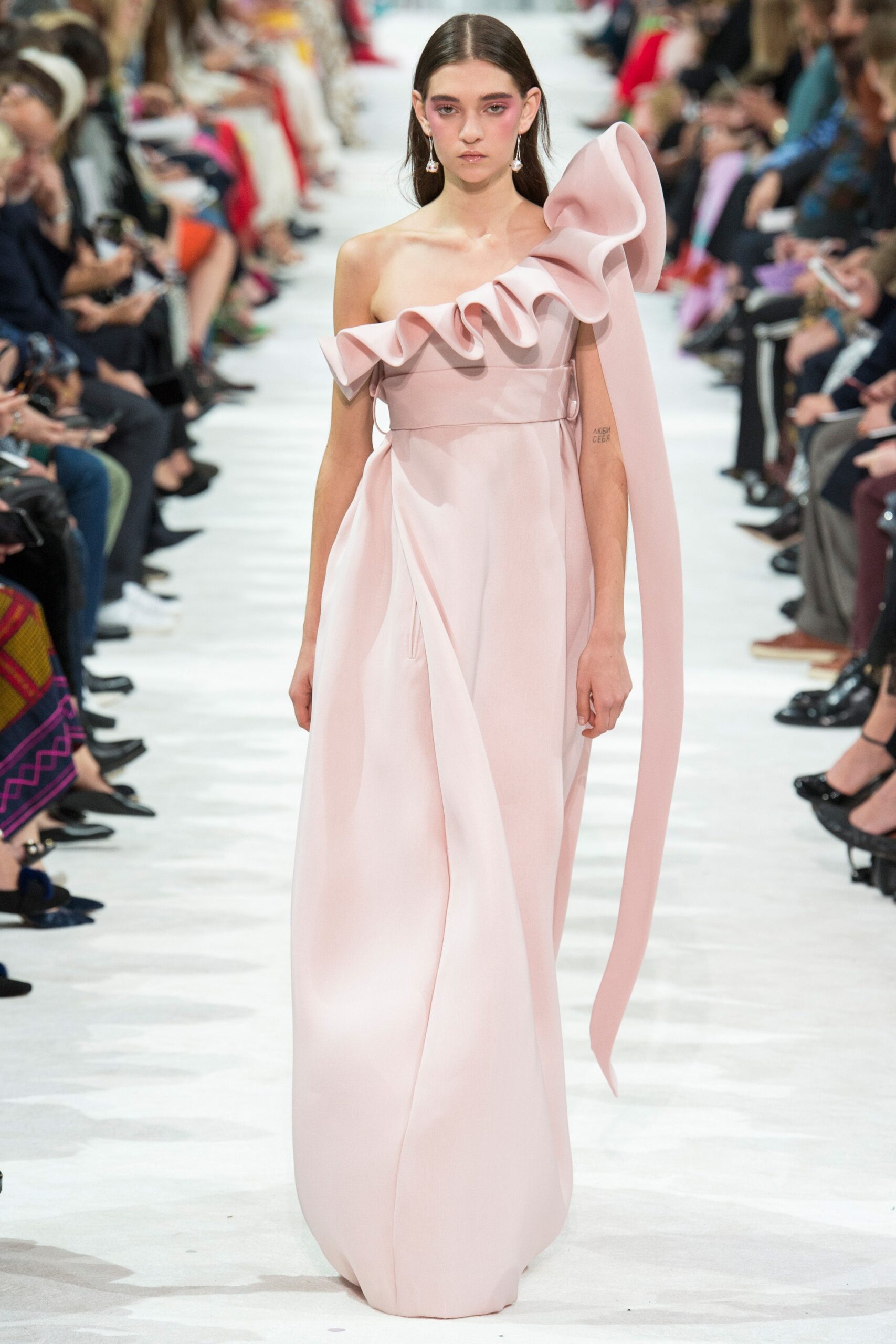 Valentino S/S 18 Look 24