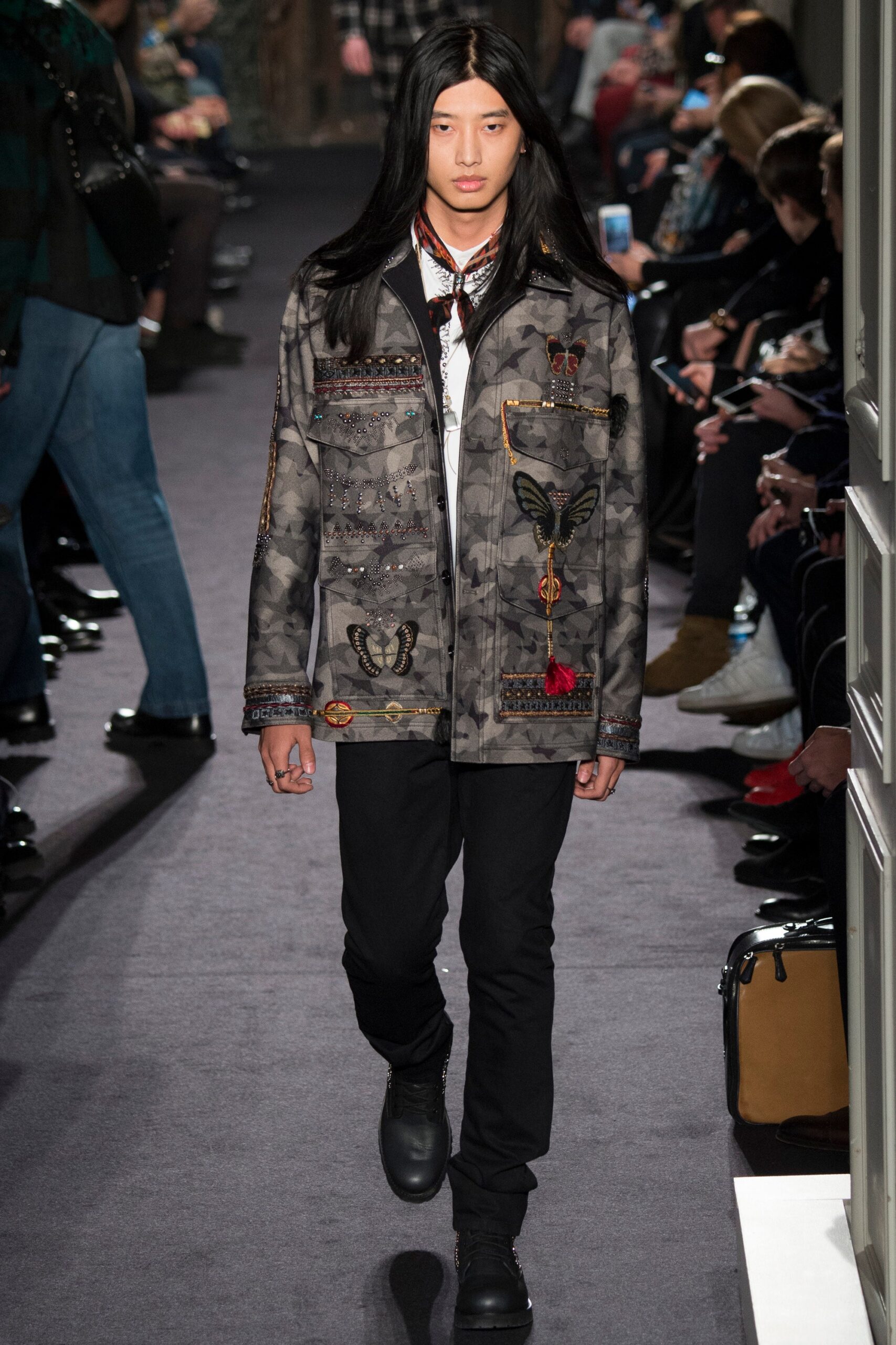 Valentino F/W 16 Menswear Look 12