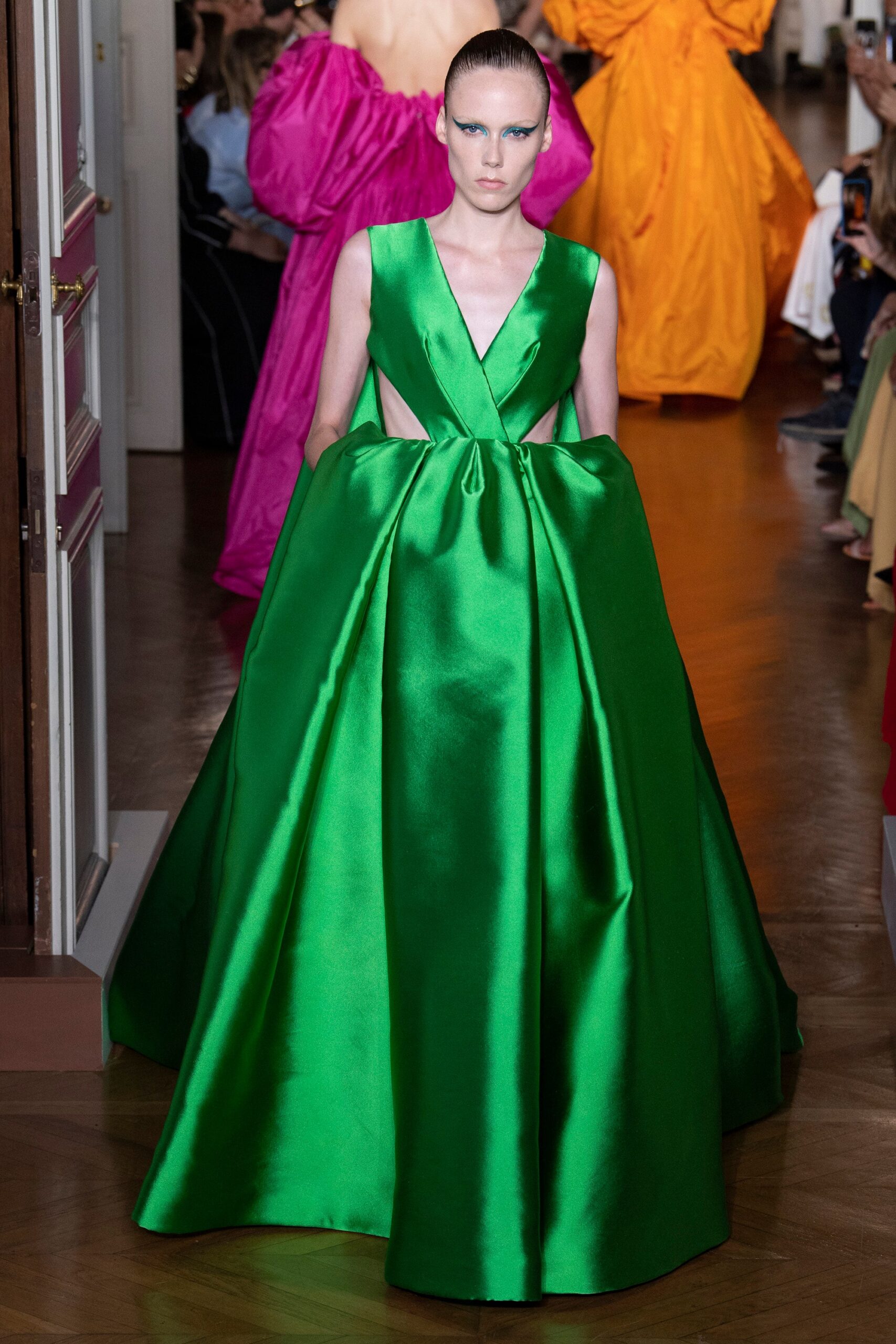 Valentino F/W 18 Couture Look 39