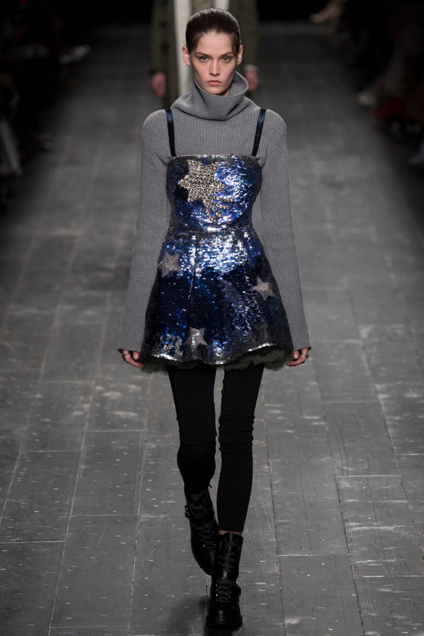 Valentino F/W 16 Look 15