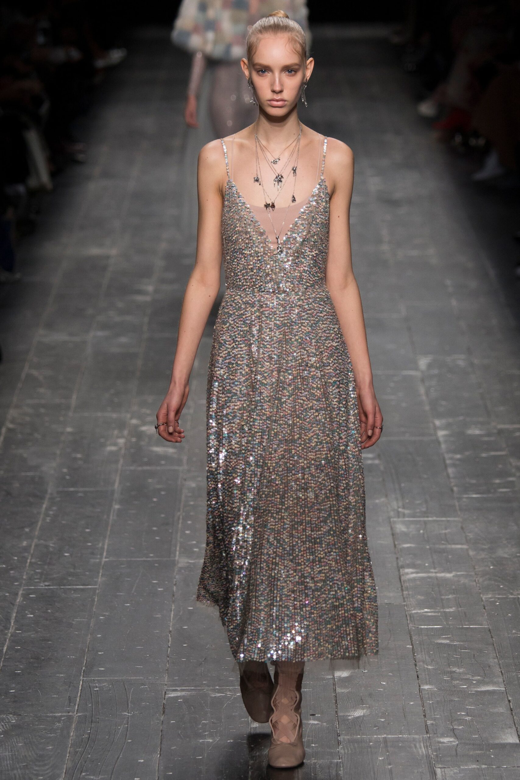 Valentino F/W 16 Look 18