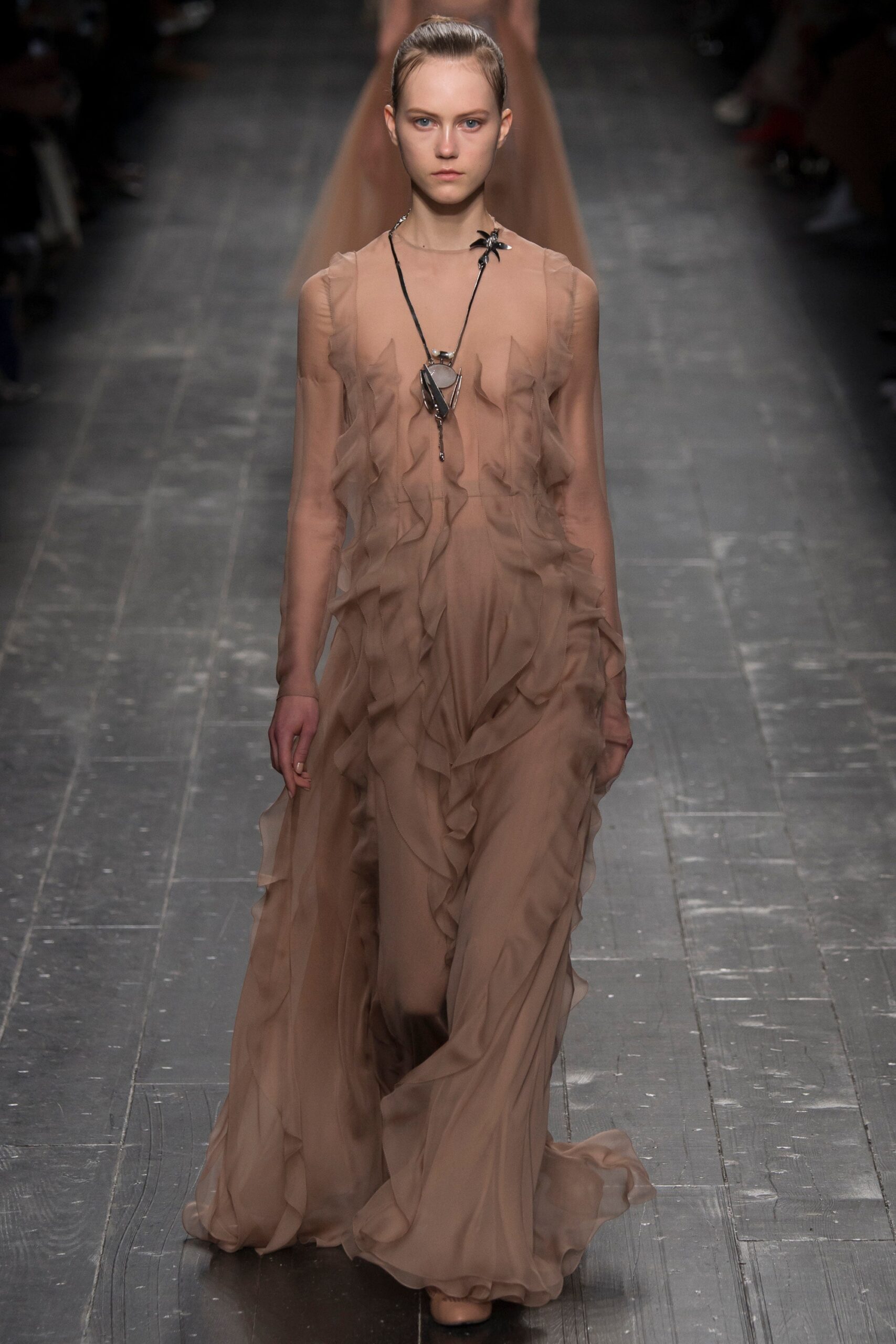 Valentino F/W 16 Look 21
