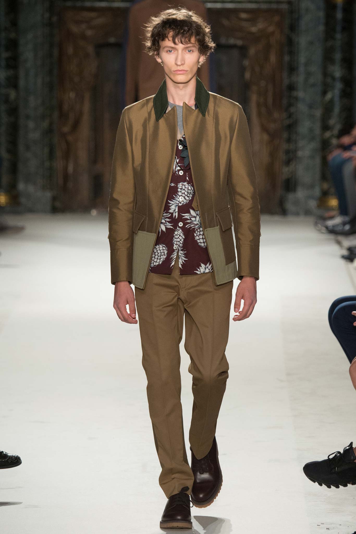 Valentino S/S 16 Menswear Look 16