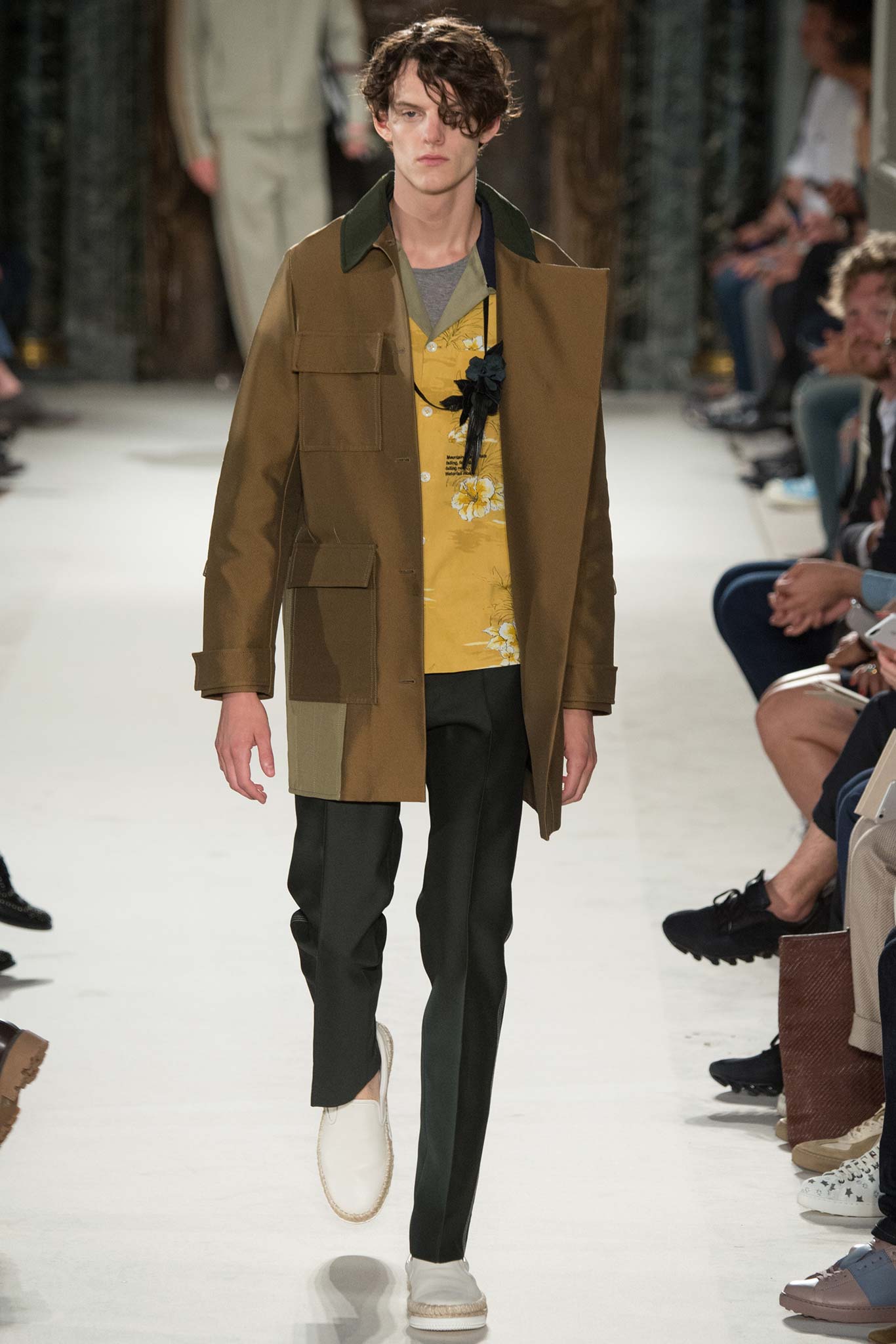Valentino S/S 16 Menswear Look 18