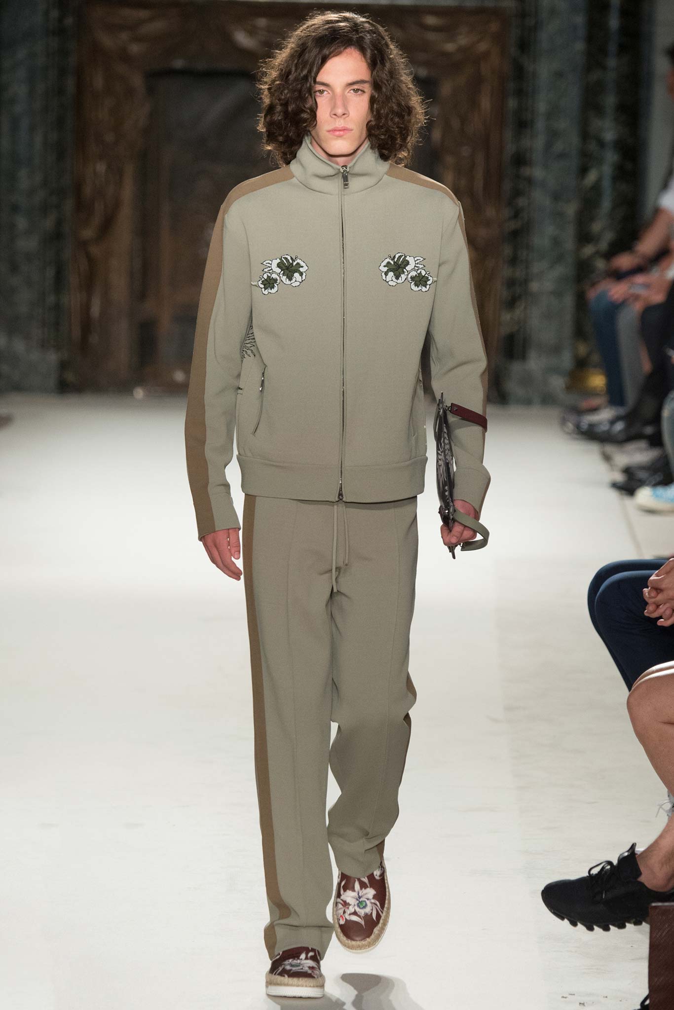 Valentino S/S 16 Menswear Look 19