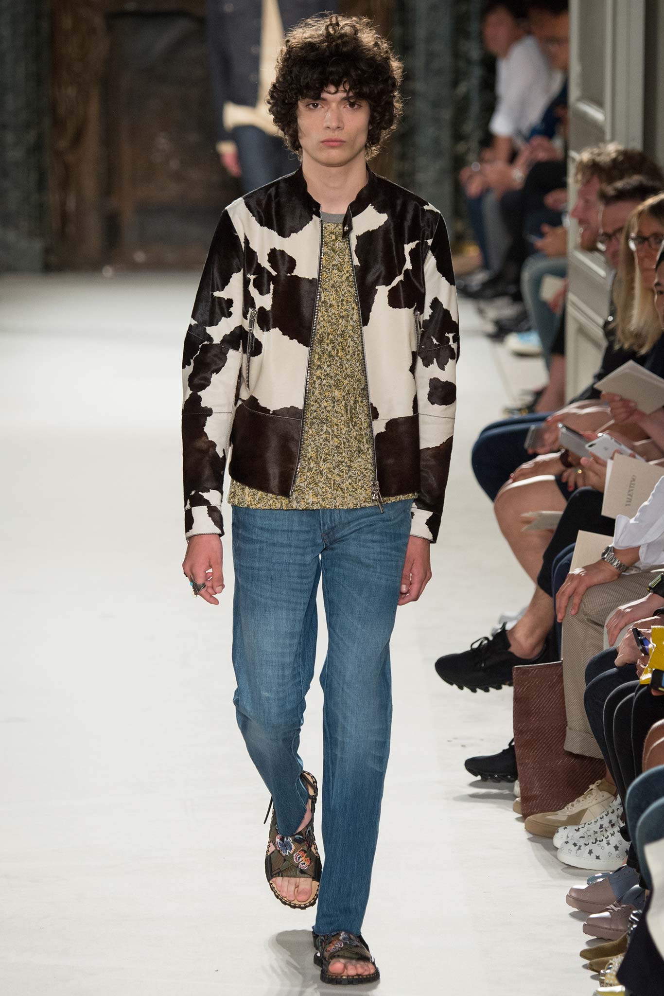 Valentino S/S 16 Menswear Look 45