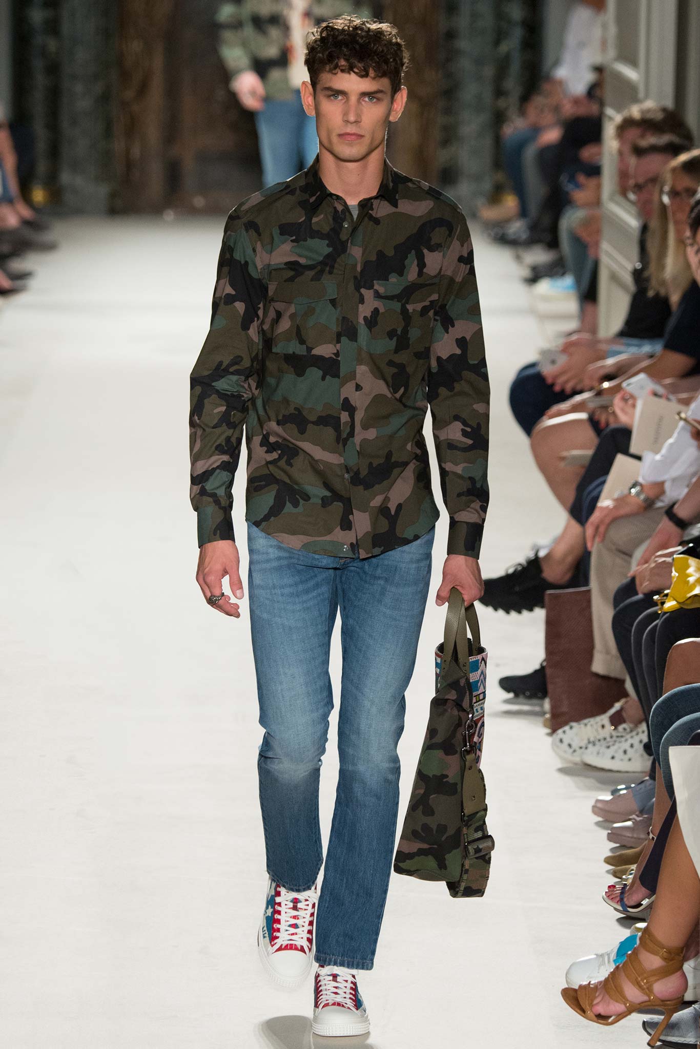 Valentino S/S 16 Menswear Look 56