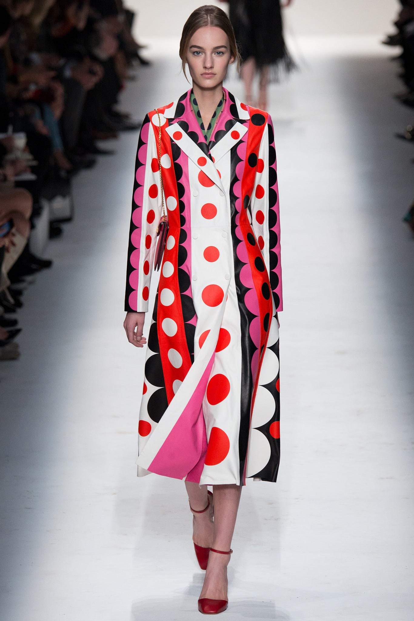 Valentino Fall 2014 Ready-to-Wear