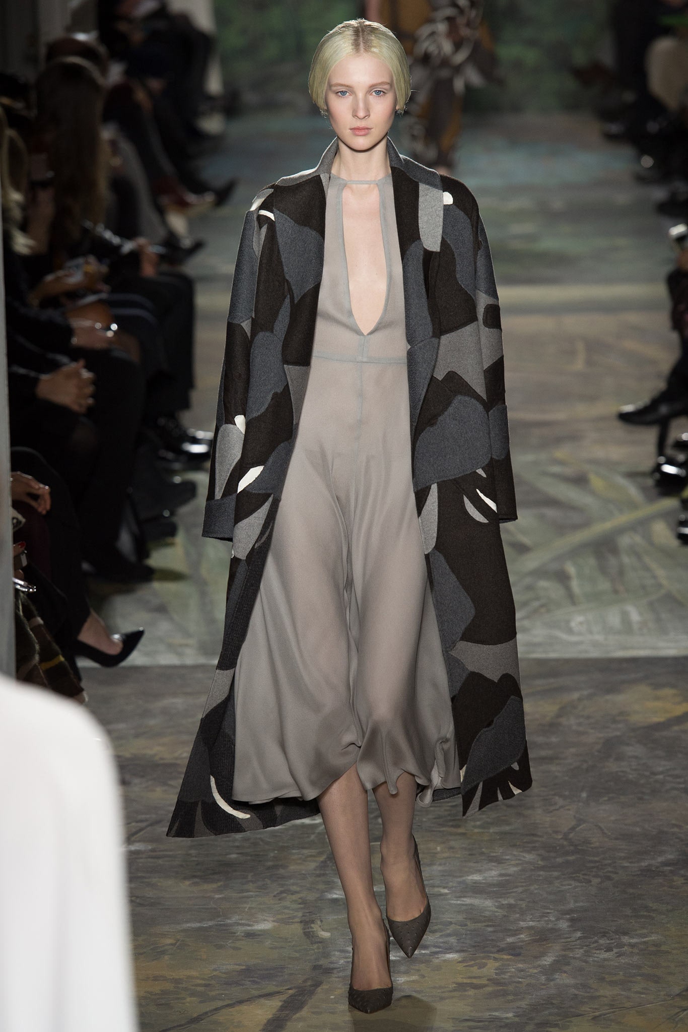 Valentino S/S 14 Couture Look 17