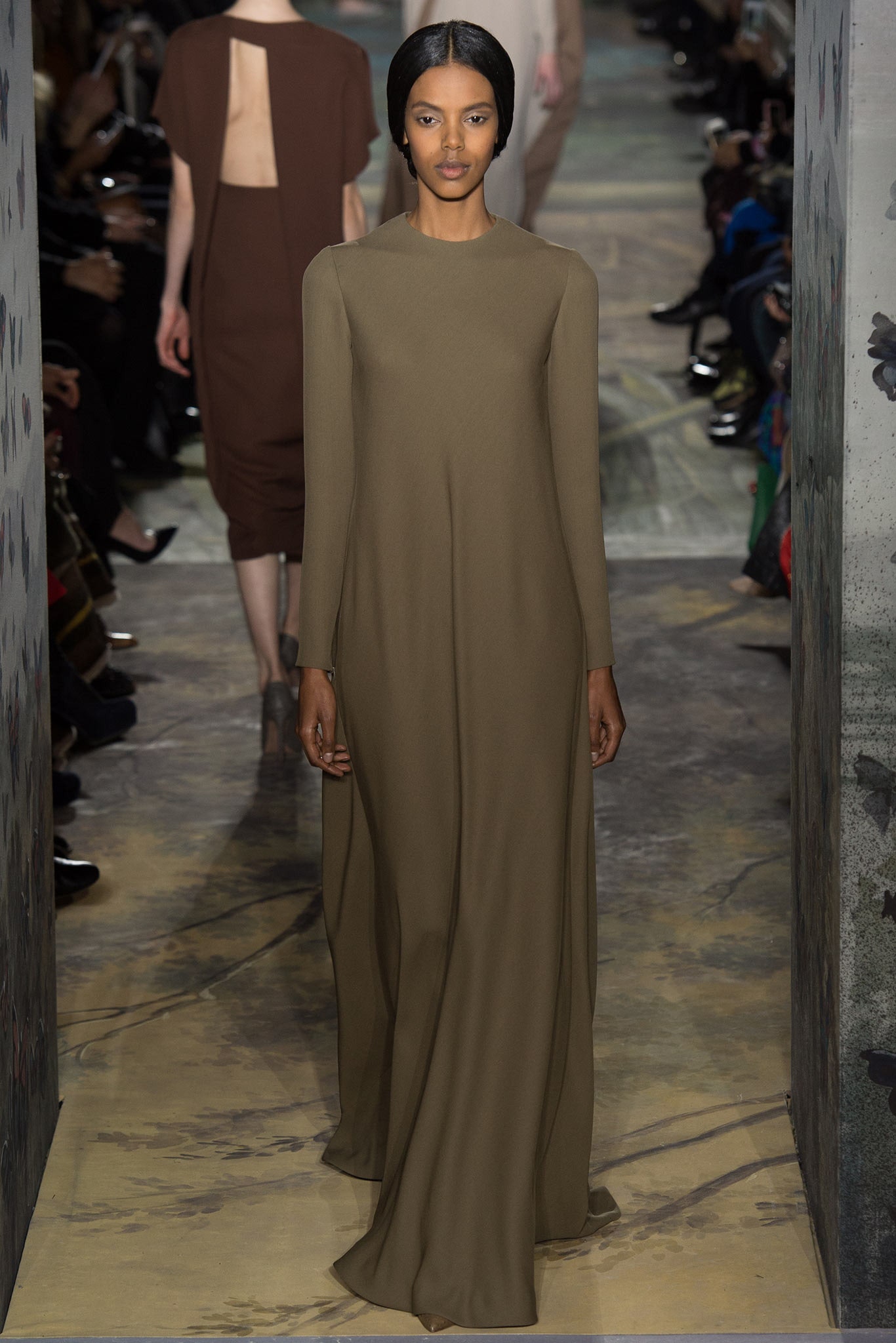 Valentino S/S 14 Couture Look 19