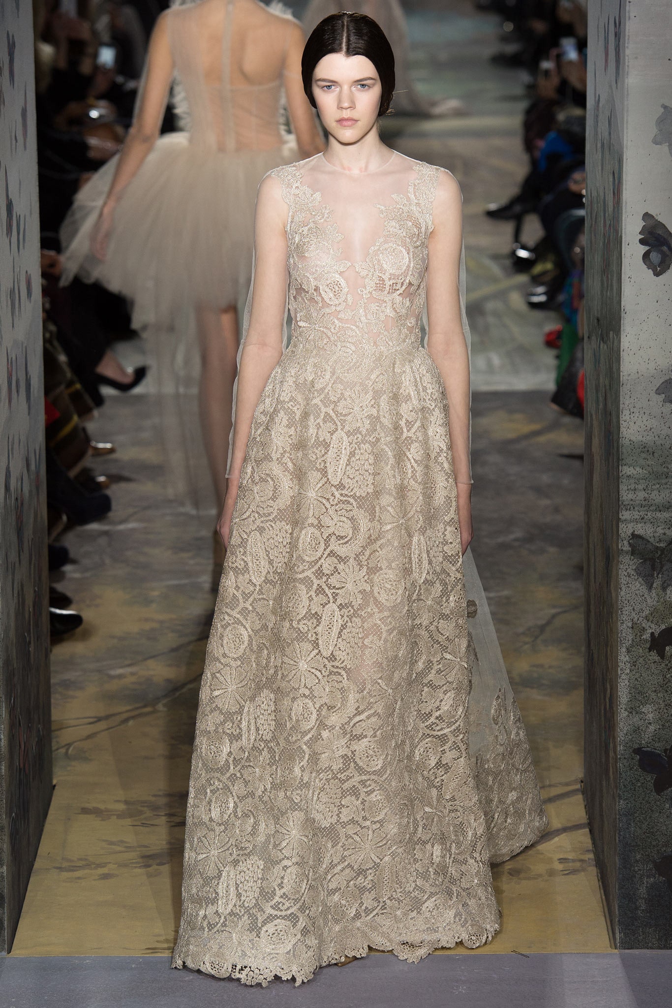 Valentino S/S 14 Couture Look 31