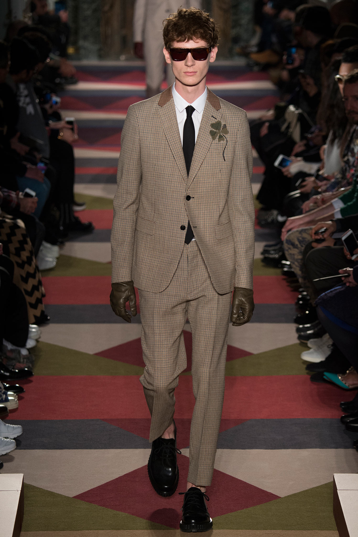Valentino F/W 15 Menswear Look 40
