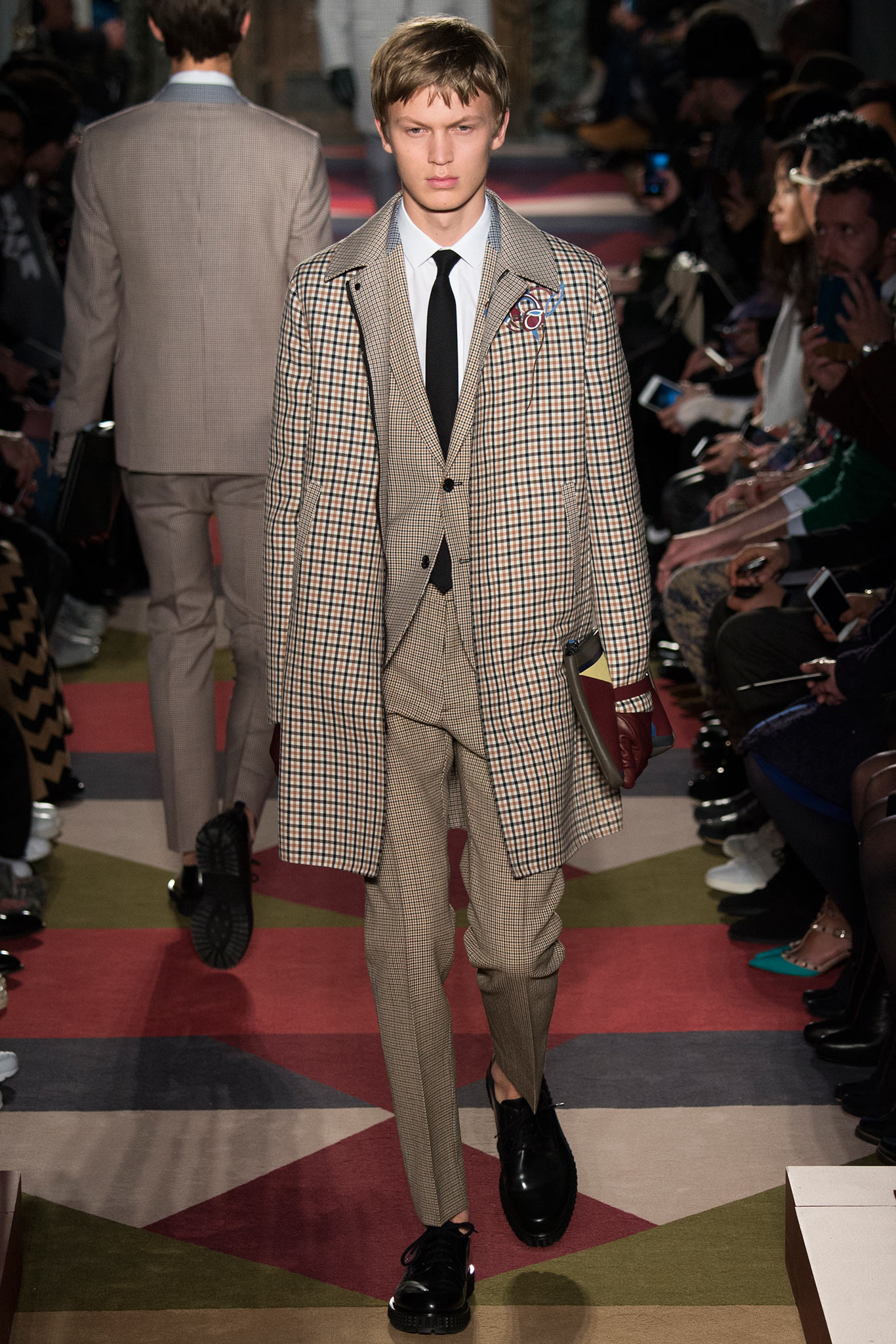 Valentino F/W 15 Menswear Look 42