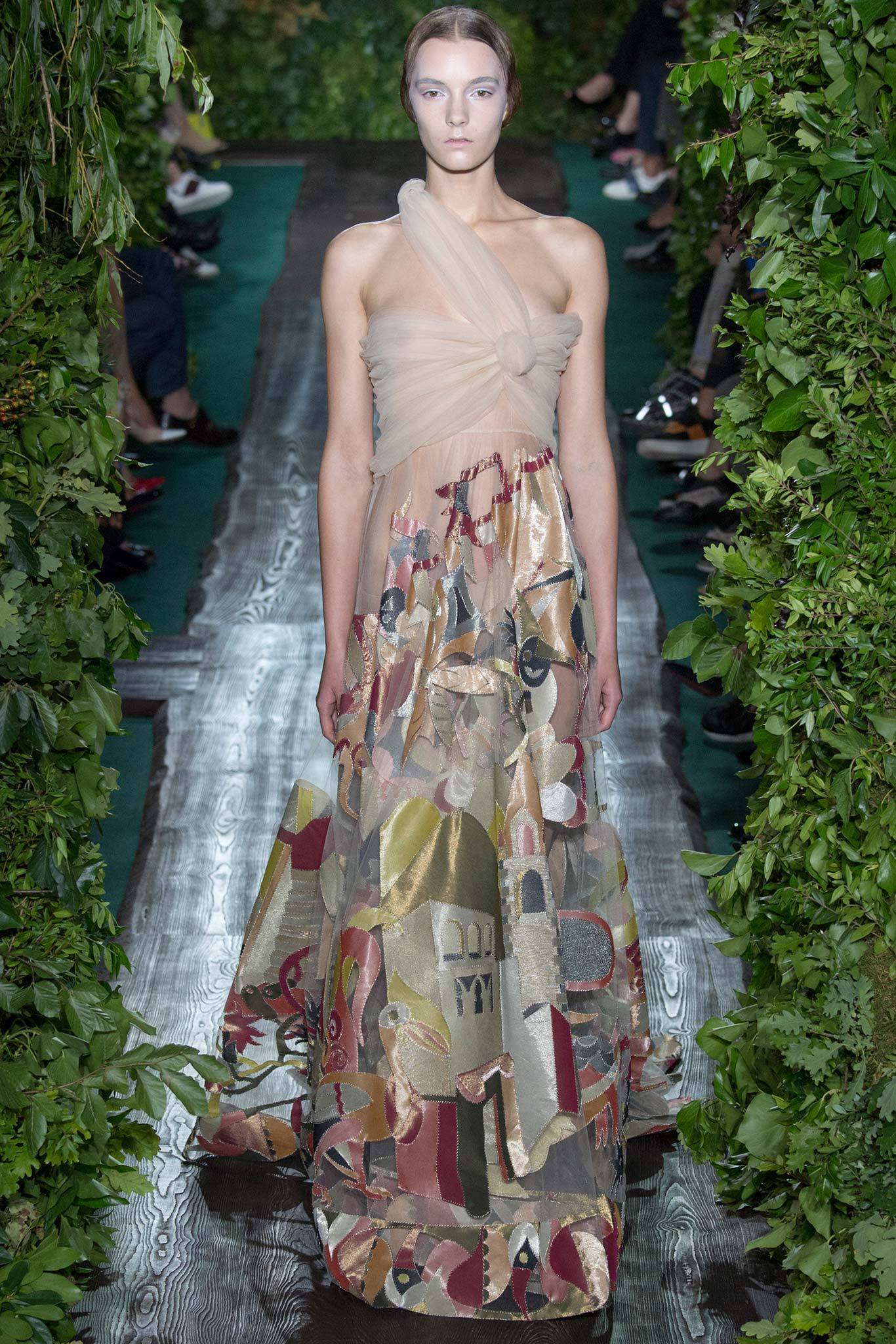 Valentino F/W 14 Couture Look 47