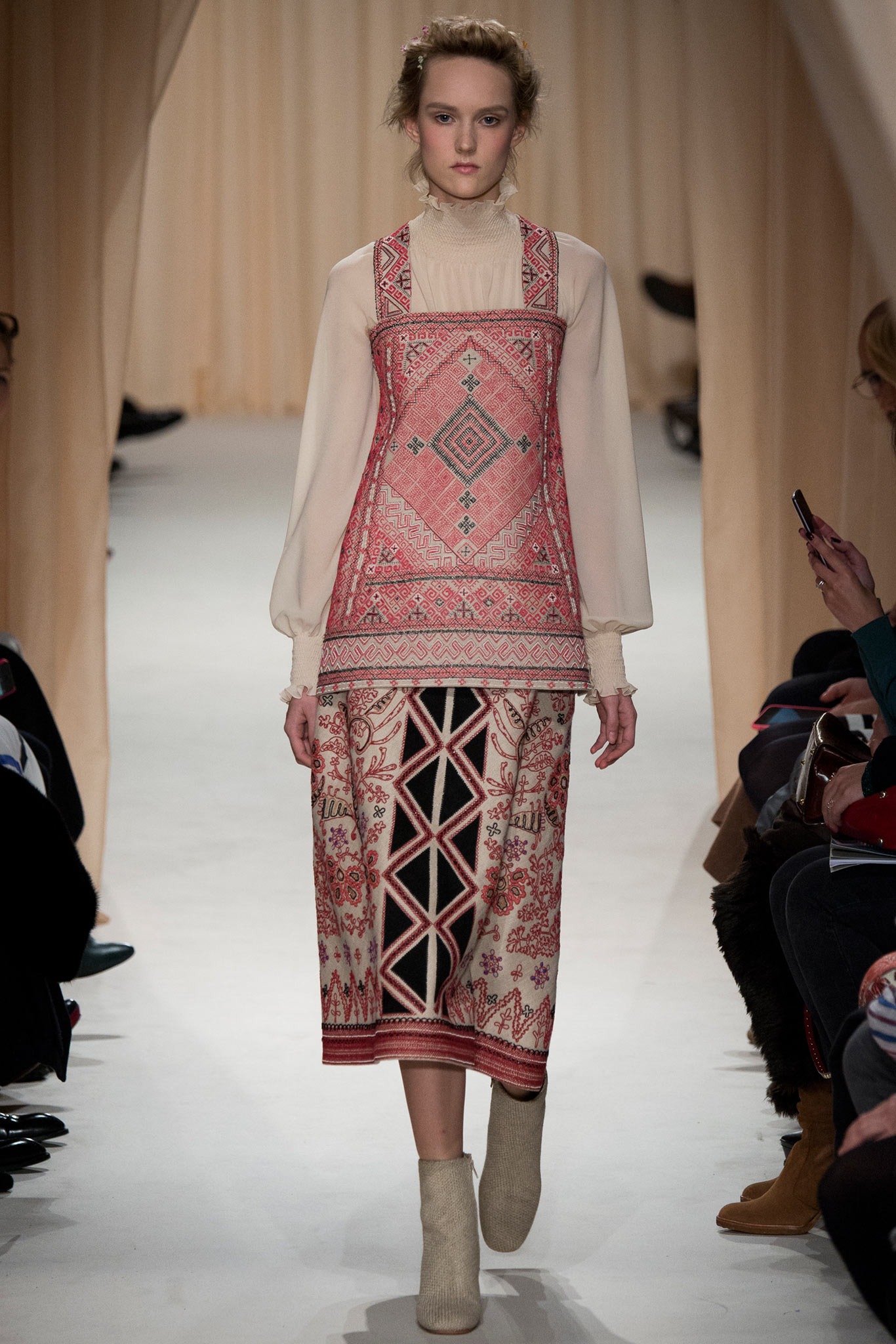 Valentino S/S 15 Couture Look 5