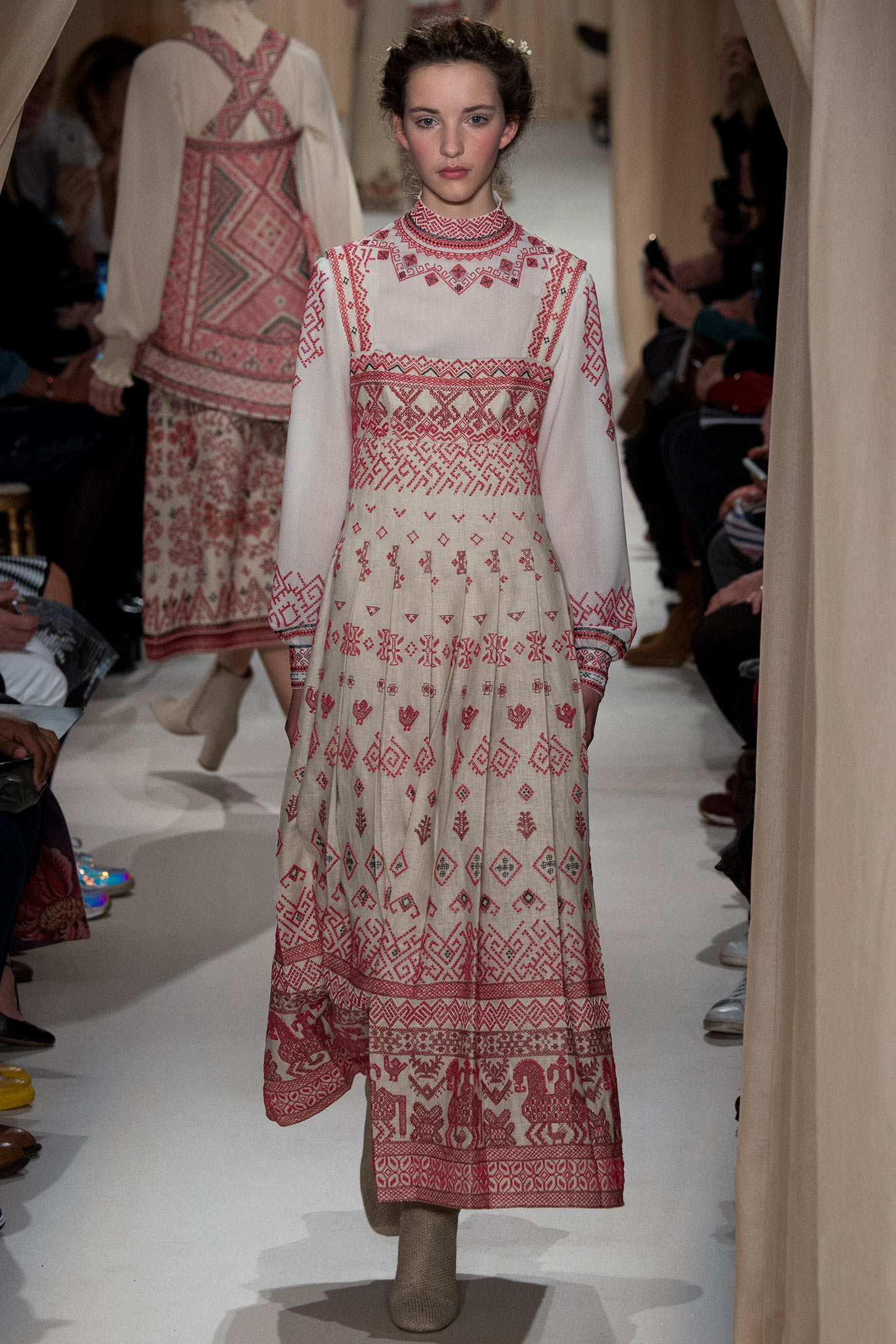 Valentino S/S 15 Couture Look 6