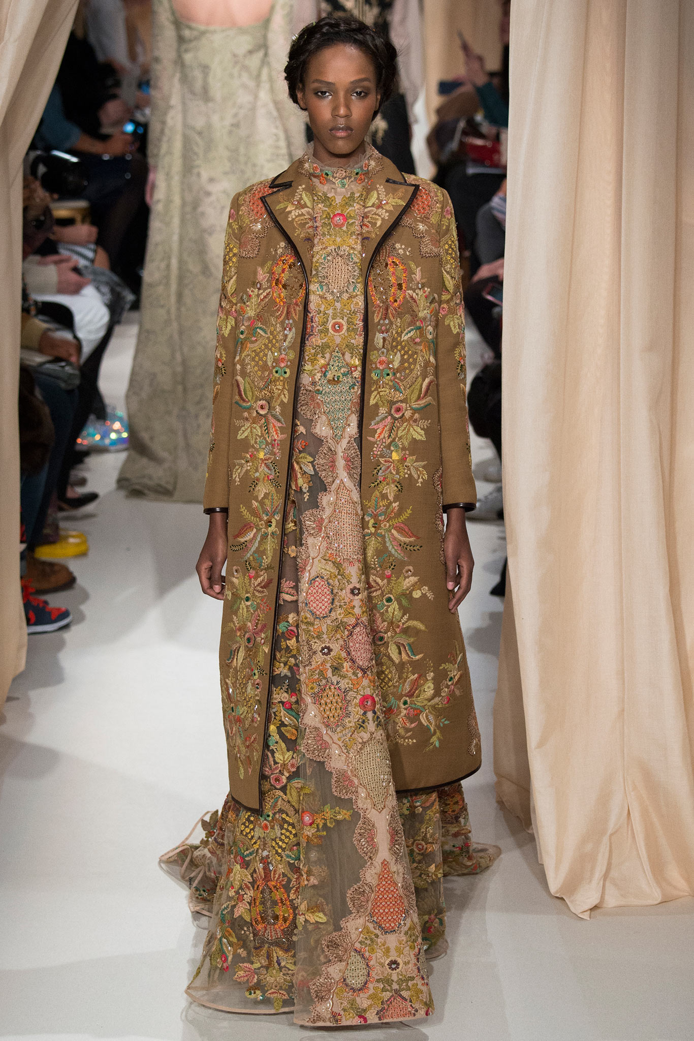 Valentino S/S 15 Couture Look 34
