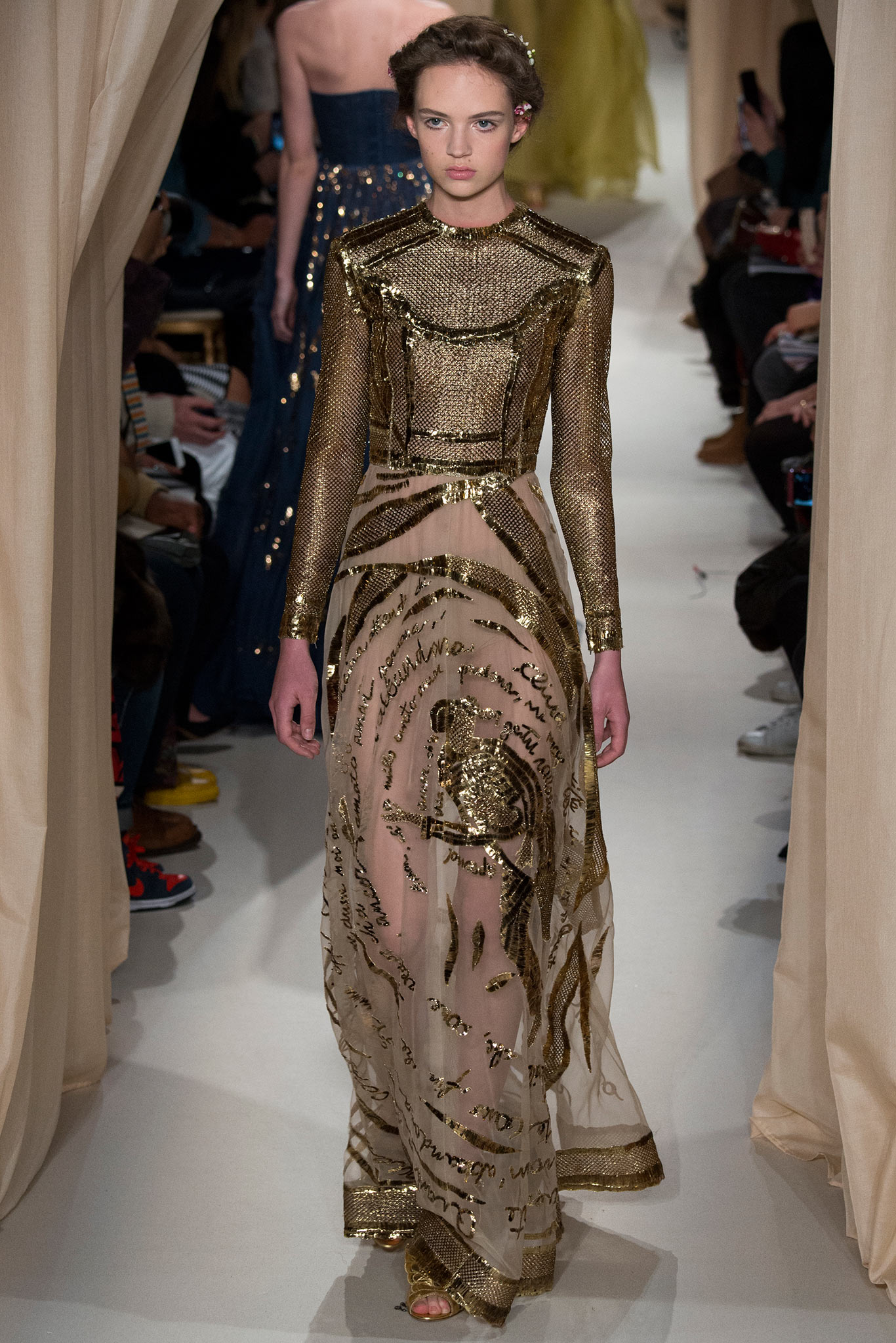 Valentino S/S 15 Couture Look 41