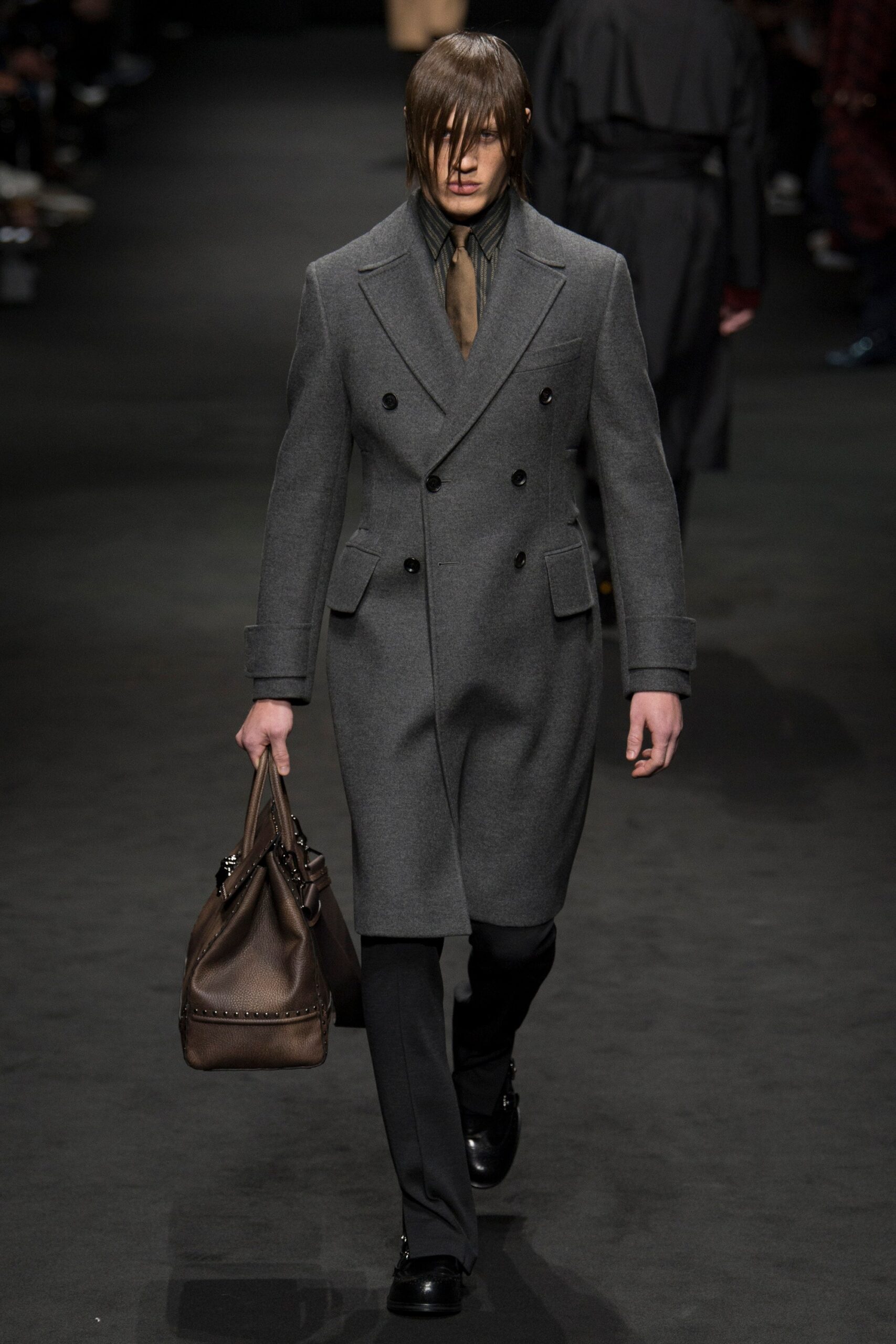 Versace F/W 17 Menswear Look 7