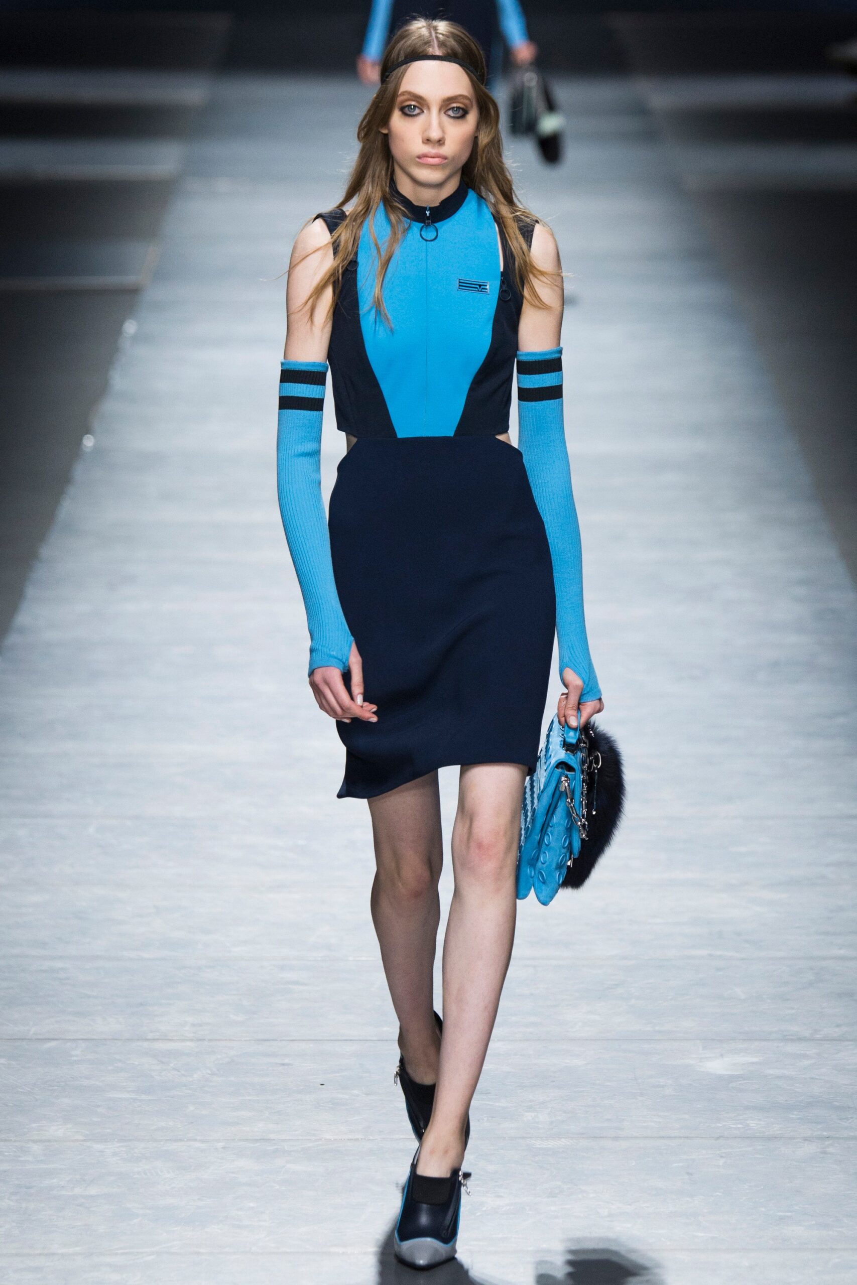 Versace F/W 16 Look 5
