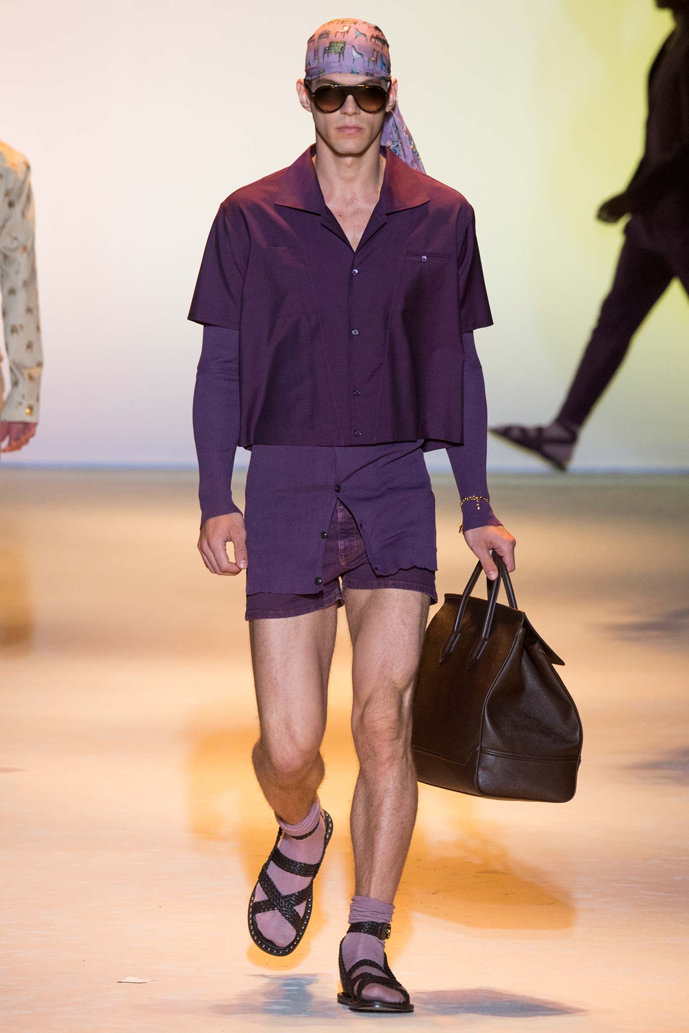 Versace S/S 16 Menswear Look 10
