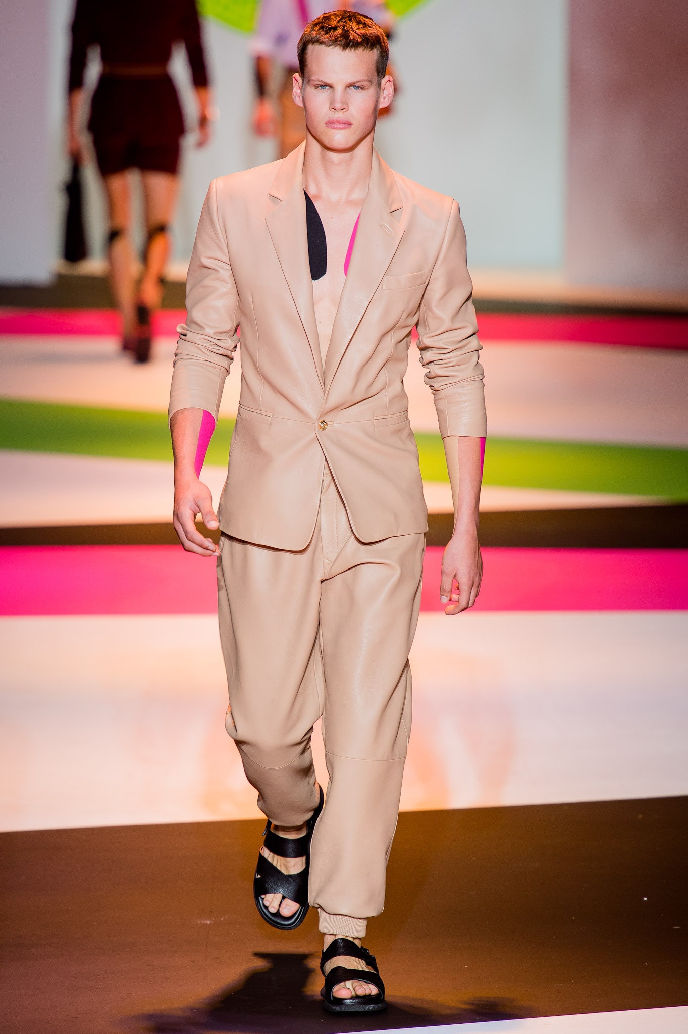 Versace S/S 14 Menswear Look 31